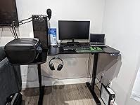 Review Image by Walter Walter