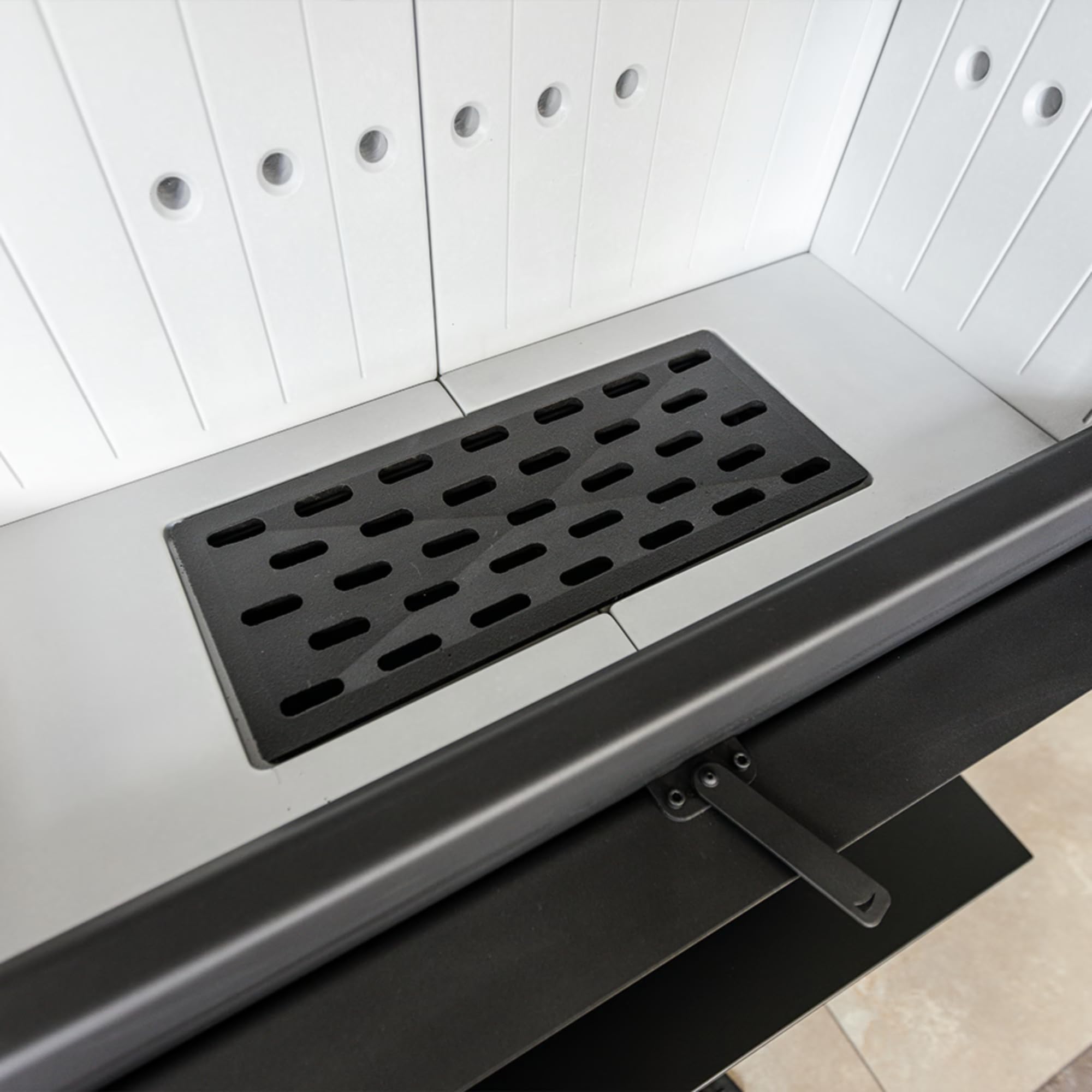 KRATKI Kaminofen Floki M Rechts – Stahl-Kamin 10 kW mit Ø 200 mm Anschluss, schwarzem Thermotec, Schließfunktion & Glass-Glas für effiziente Verbrennung