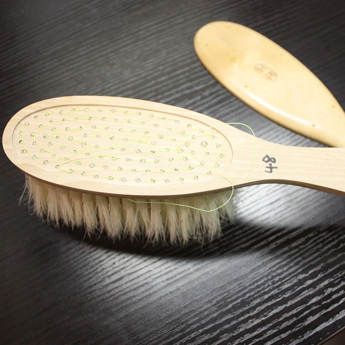 □□新品 江戸屋 ブラシ 手植小判型 極上 ブナ 白馬毛 靴磨き用ソフト 