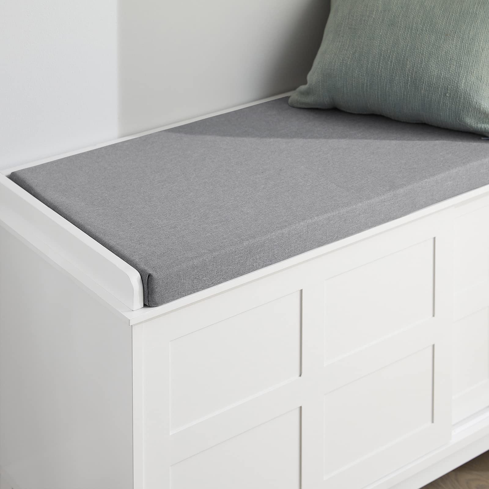 SoBuy Schuhbank mit Stauraum und gepolstertem Kissen - Multifunktionales Schuhregal mit 2 Schiebetüren für Flur und Eingangsbereich - Bequem, platzsparend, 114 x 40 x 53 cm, Weiß, FSR86-W