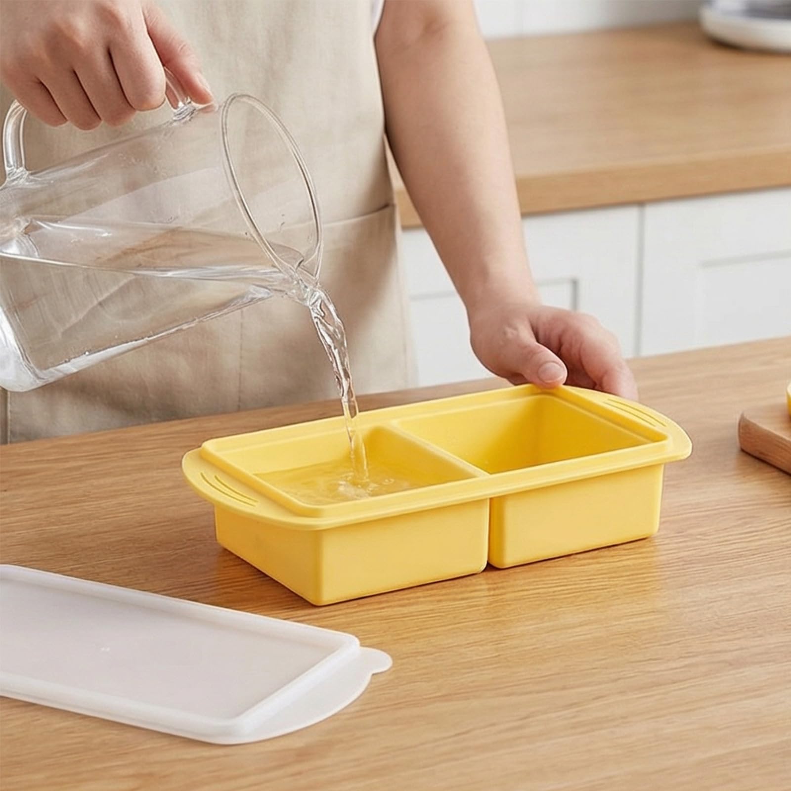 Juego de 2 bandejas grandes de bloques de hielo con cubiertas protectoras ABS resistente para congelar sopas, salsas y bebidas, agarre antideslizante, juego de bandejas de hielo