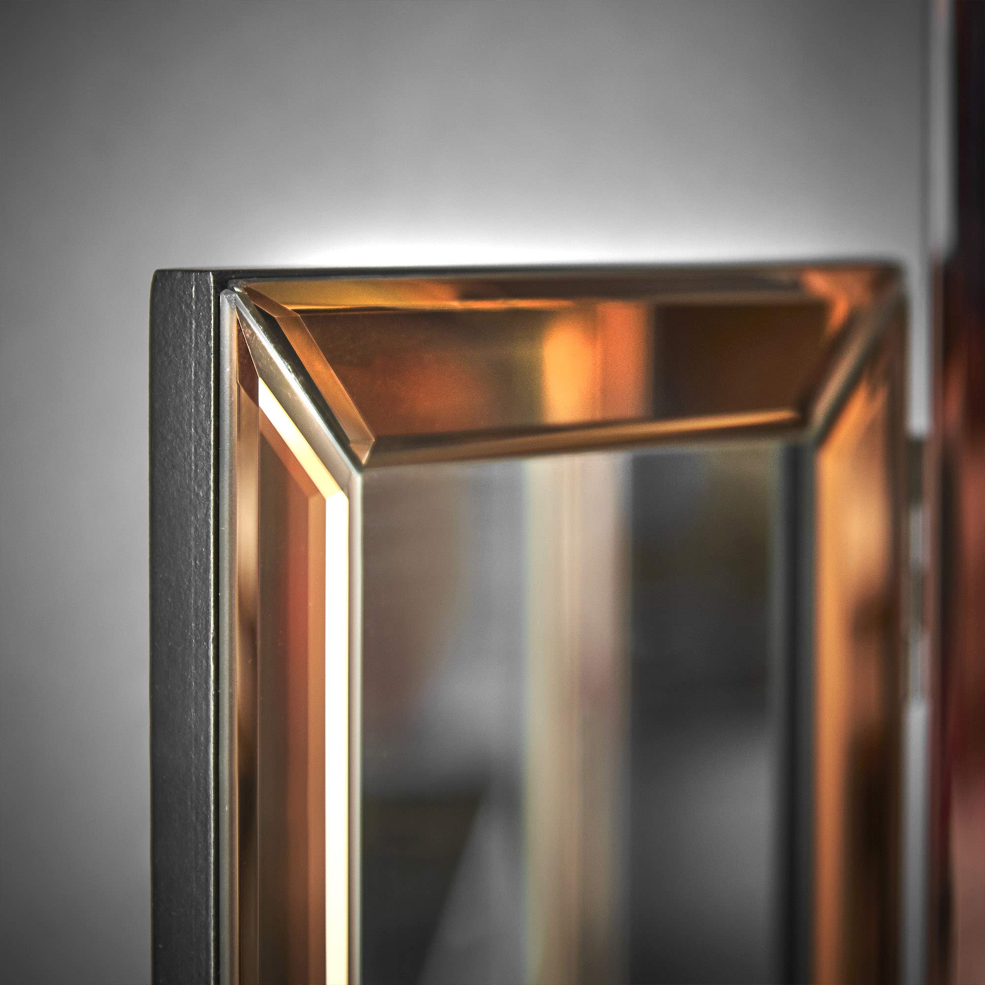 CARME Paloma - Specchio pieghevole da tavolo pieghevole da tavolo, autoportante in vetro smussato, design moderno per camerino, camera da letto, cosmetici, trucco (oro rosa)