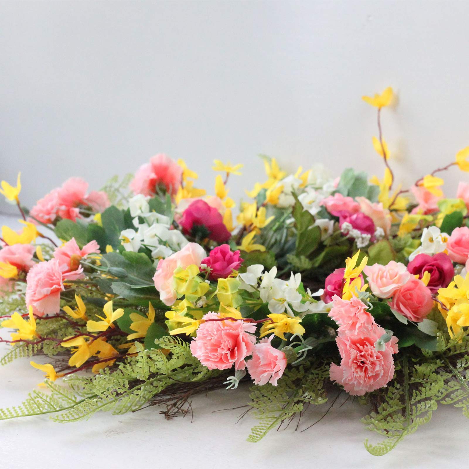 LIU- Frühling Sommer Vordere Tür Kranz Künstliche Gelbe Winter Jasmin Rosa Nelken Kranz Home Bauernhaus Ornamente