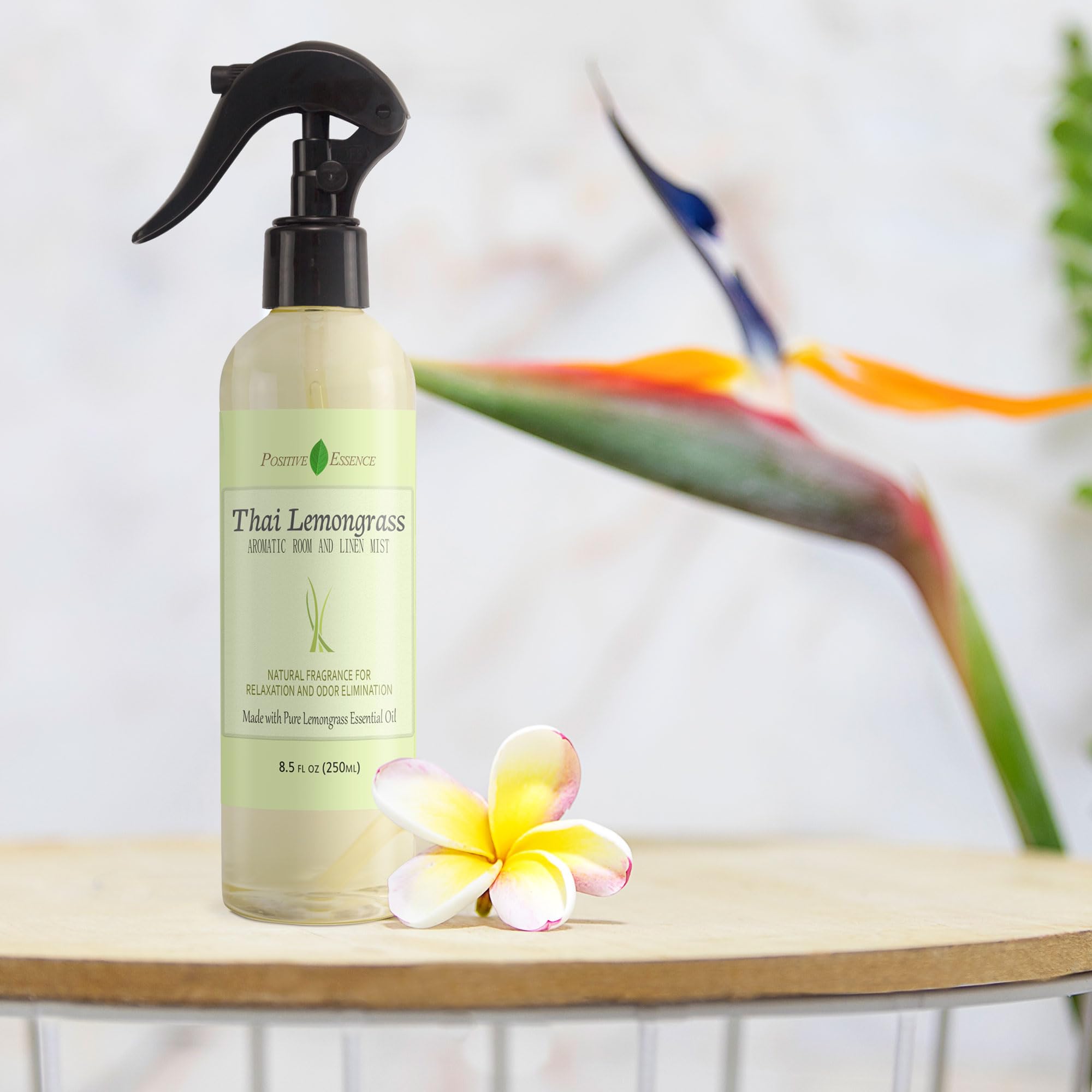 リラクゼーショングッズ Air/Aroma Lemongrass Tea Room Spray Amazon.com: Thai Lemongrass Linen and Room Spray, Natural Air