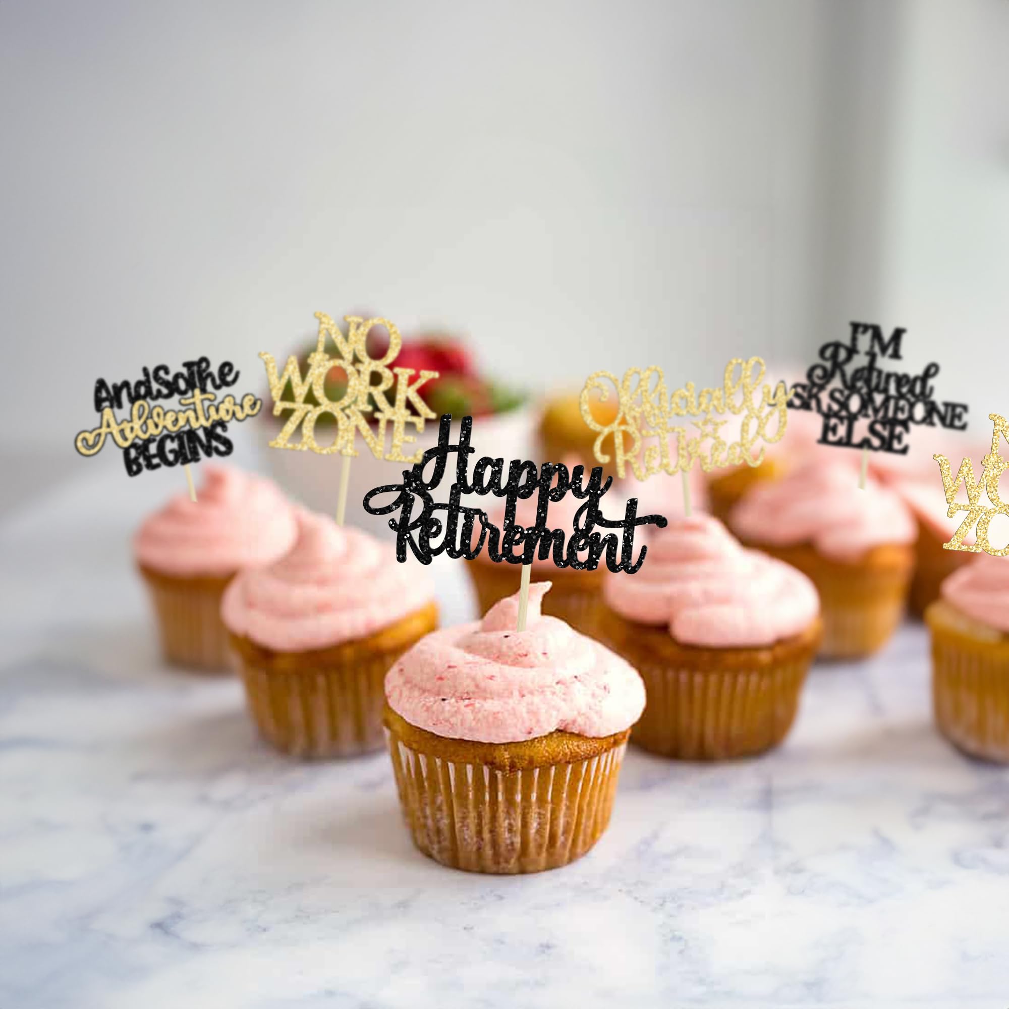 Gyufise 30 Decorazioni Per Cupcake Happy Retirement: Scritta "Ufficialmente In Pensione" E "L'Avventura Inizia", Tema Rosa