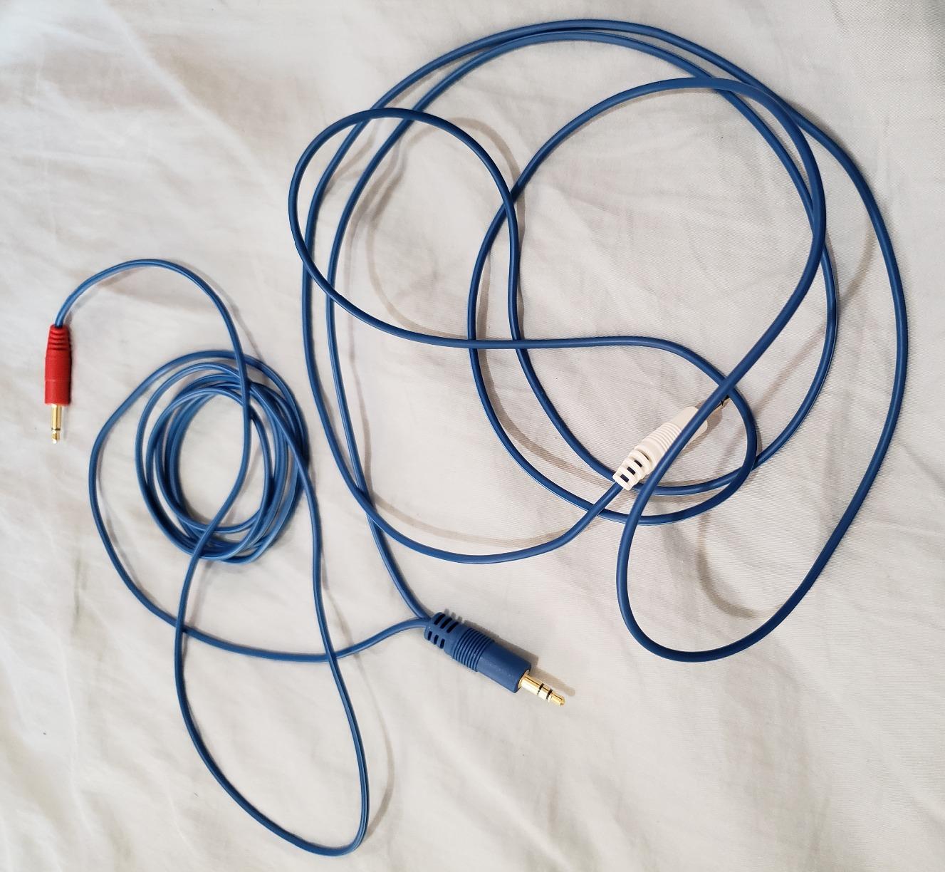 can be used to split two speakers 12 feets apart. amazing!