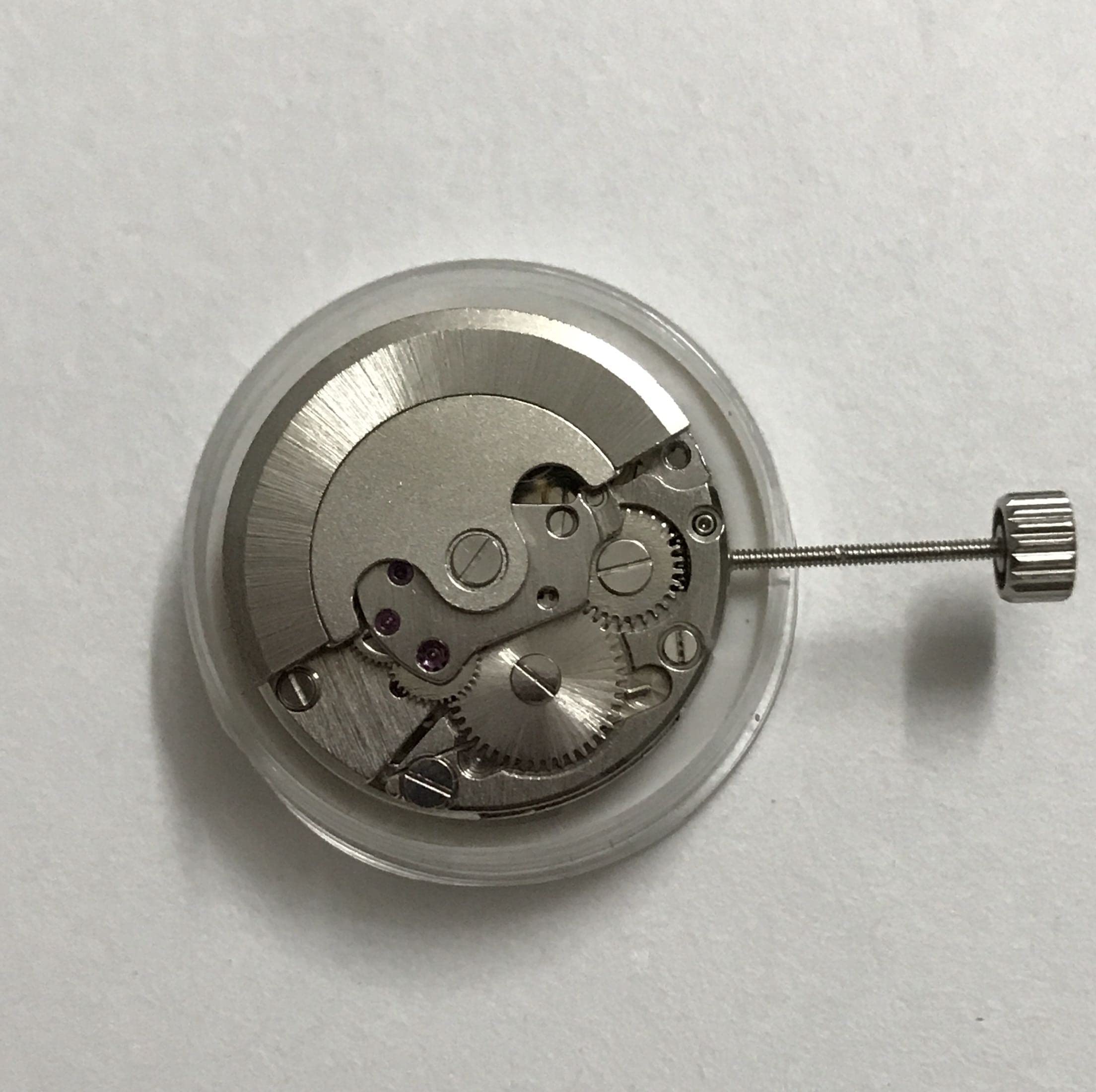 Movimiento de reloj mecánico automático de repuesto para reloj de pulsera.