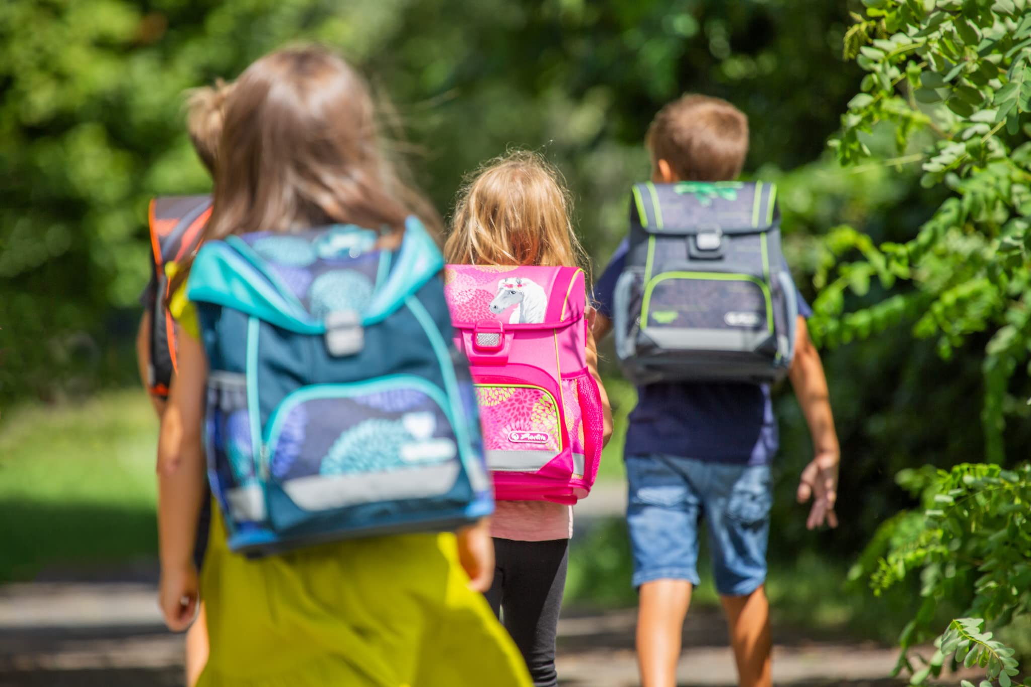 Herlitz Plecak szkolny Loop Młodzieżowy Tornister Torba na plecy | Pojemność 16L | Męski Damski Unisex Sportowy | Dla Ucznia Studenta Na co dzień | Pojemny Wytrzymały | Galaxy Games