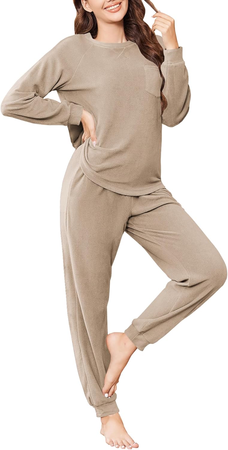 Ekouaer Womens Fuzzy Fleece Pajama Sets Long Sleeve Jogger Sets Comfy Sleepwear Loungewear with Pockets