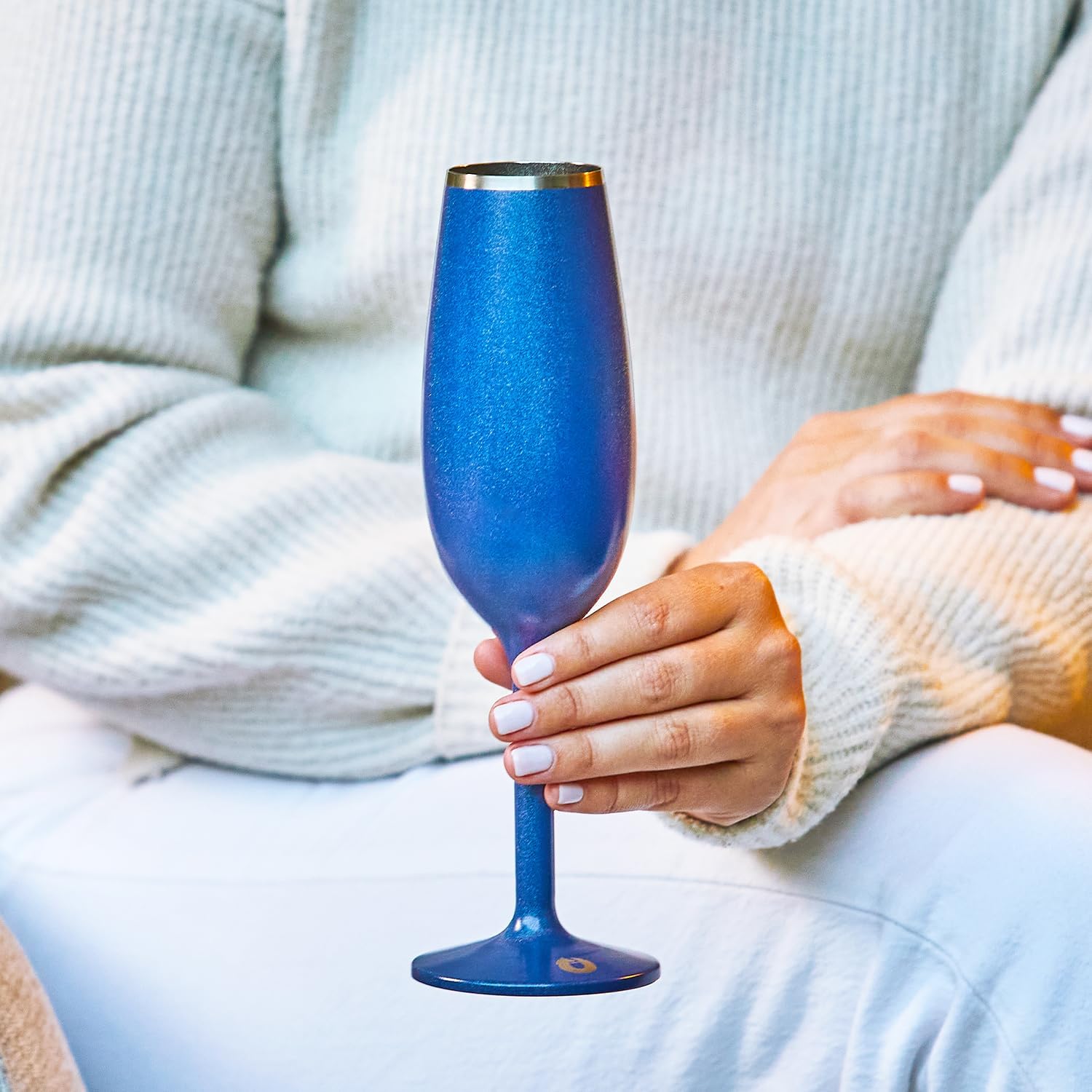 NEWPORT Stemware Collection, Premium Vacuum Insulated Stainless Steel Sparkling Wine & Champagne Flute, Crystal Thin Champagne Glass, Unbreakable & Drinks Stay Cold, Non-Slip Silicon Base, 6oz, White - Image 8