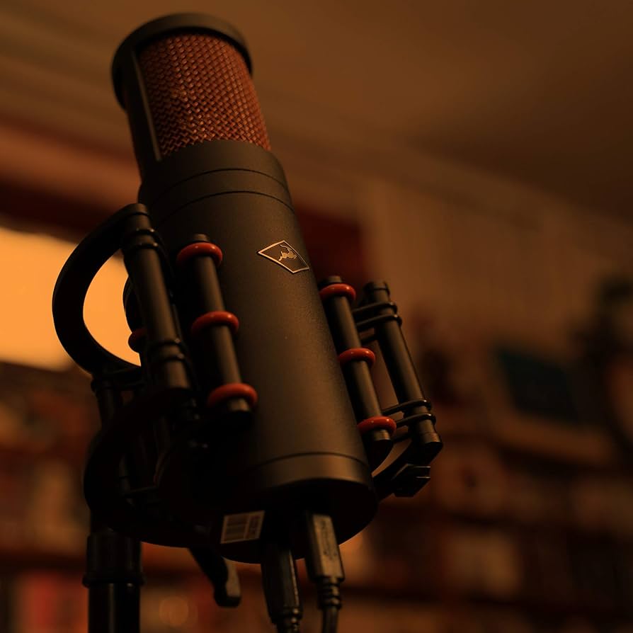 Amazon.co.jp: Antelope Audio Edge Go : 楽器・音響機器