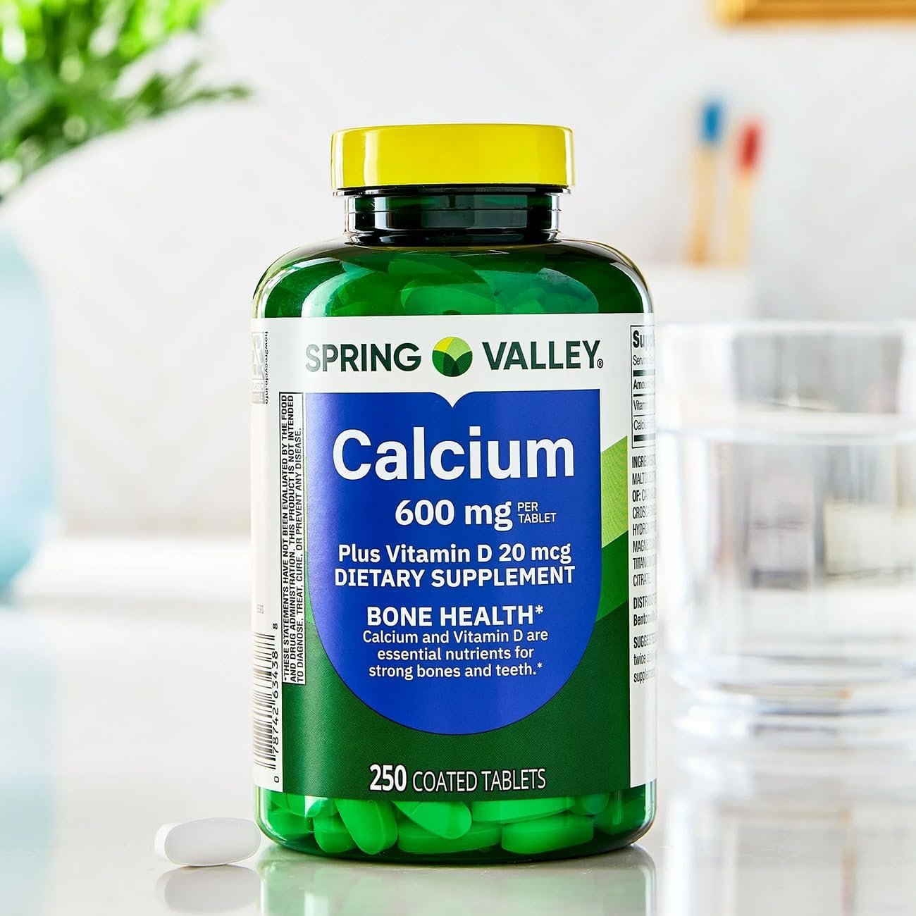 Spring - Valley Calcium 600 mg + Vitamin D3 20 mcg - 250 Count with Weekly Pill Organizer Bone Health Dietary Supplement Tablets