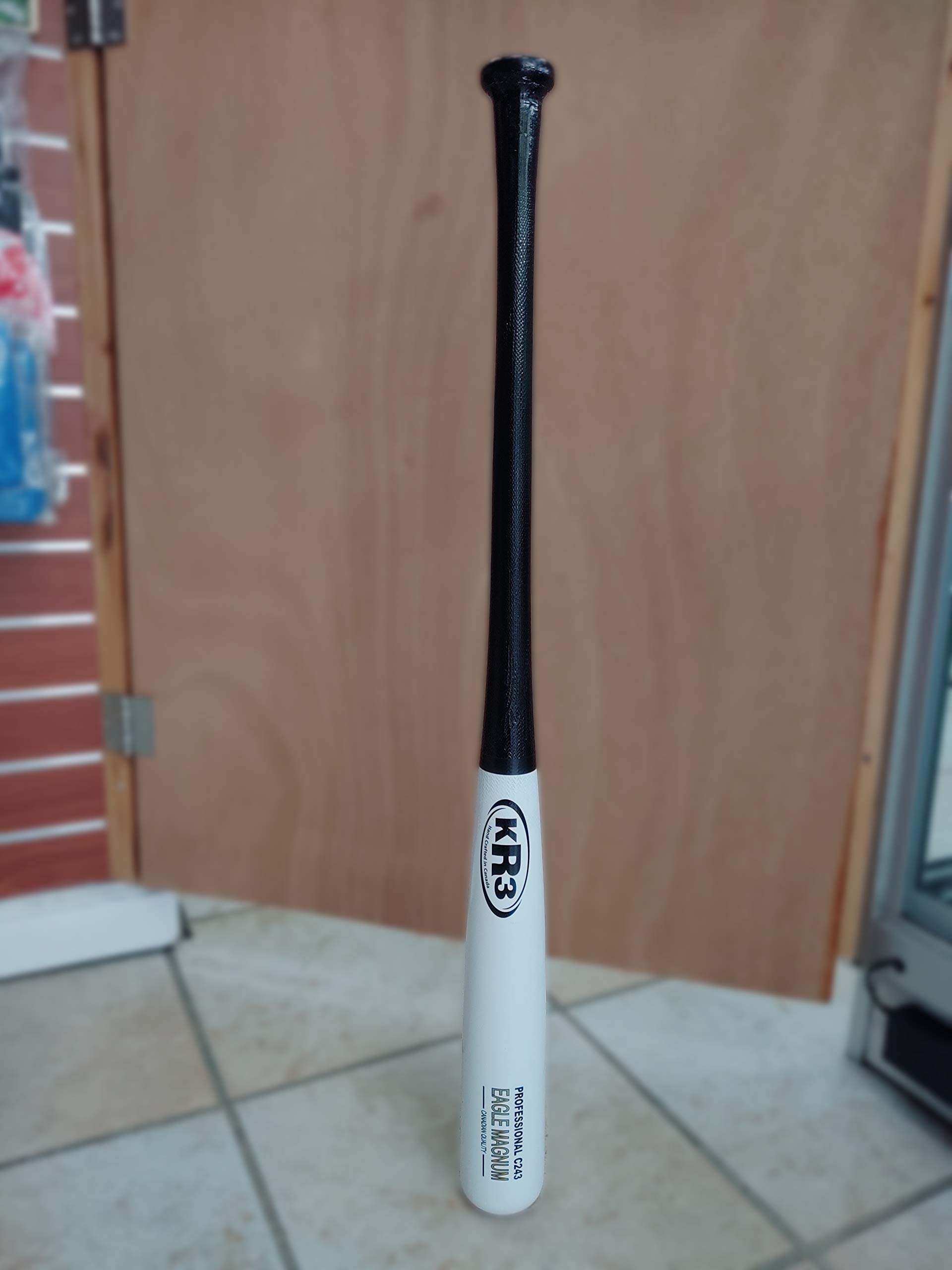 KR3 Eagle Magnum C243 Professional Baseball Bat (34 inches)