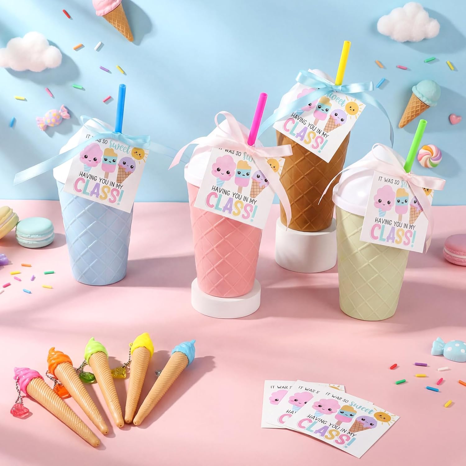 LemonRoad 24 Sets End of Year Gifts for Students from Teacher Include Ice Cream Shaped 14 oz Plastic Cups, Ice Cream Pen, Card and Ribbon for Summer Graduation Birthday Party Gifts Exchange Prizes
