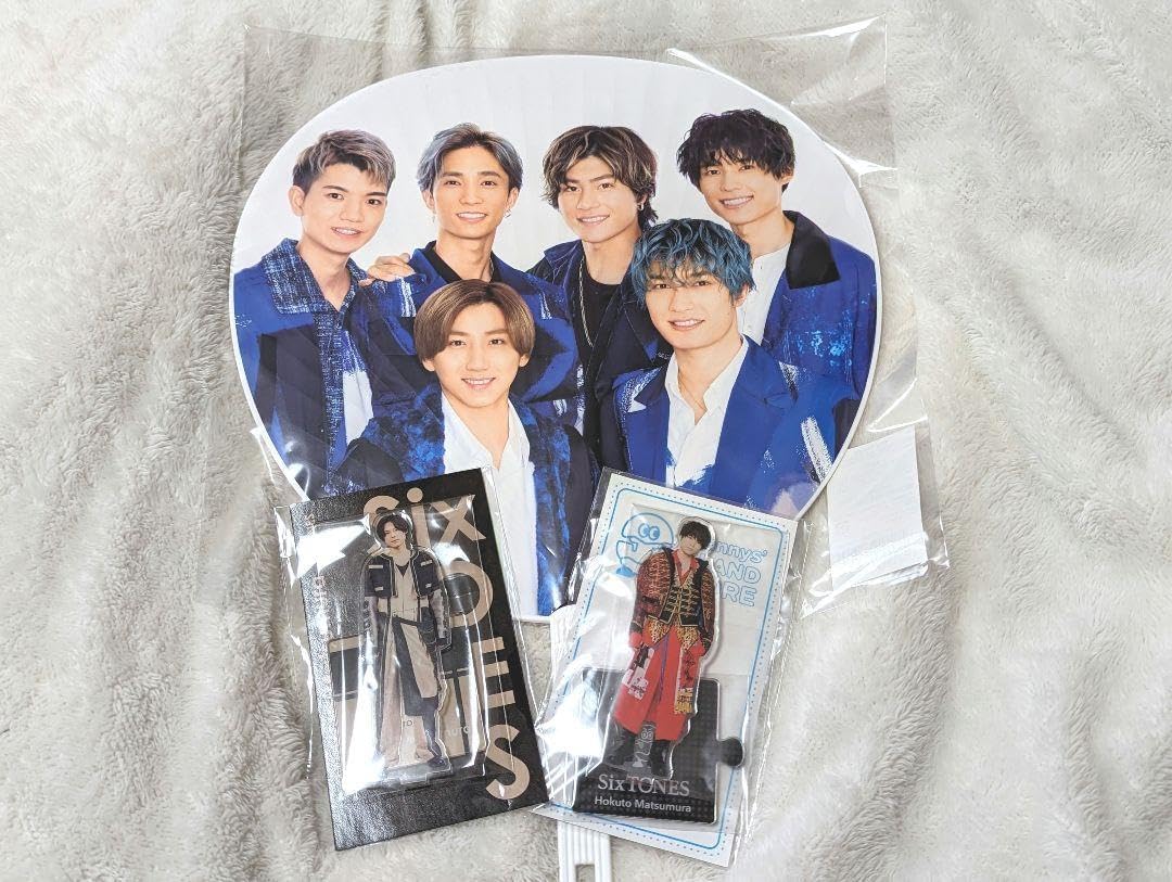 SixTONES 京本大我 うちわ ＆ アクスタ ＆ 缶バッジ 他 24点セット SixTONES うちわアクスタ セット SixTONES 京本大我 うちわ