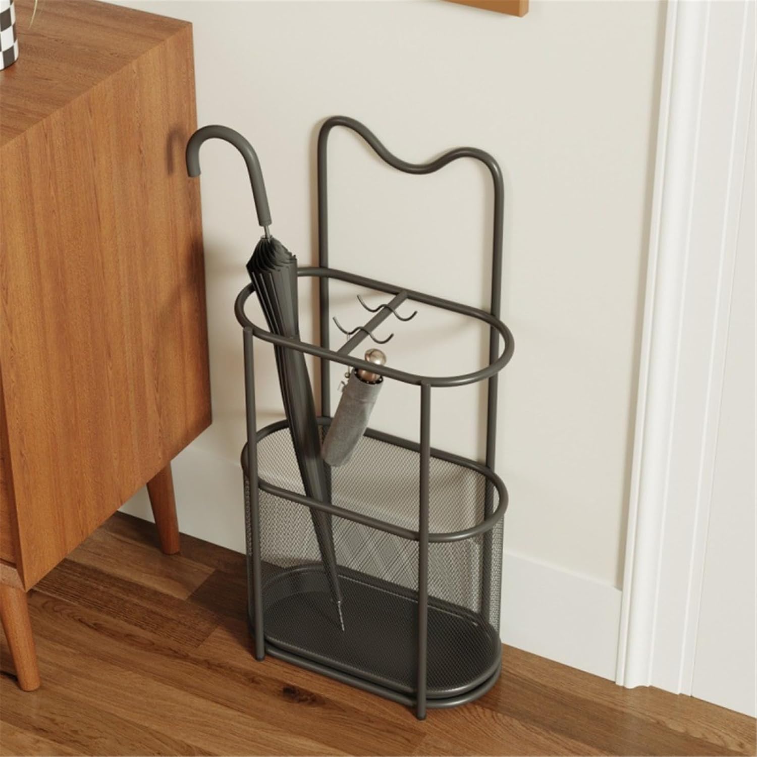 Large Capacity Metal with Drip Tray, Stylish Gold Indoor Umbrella Holder for Office and Home, Partitioned Storage Nizer