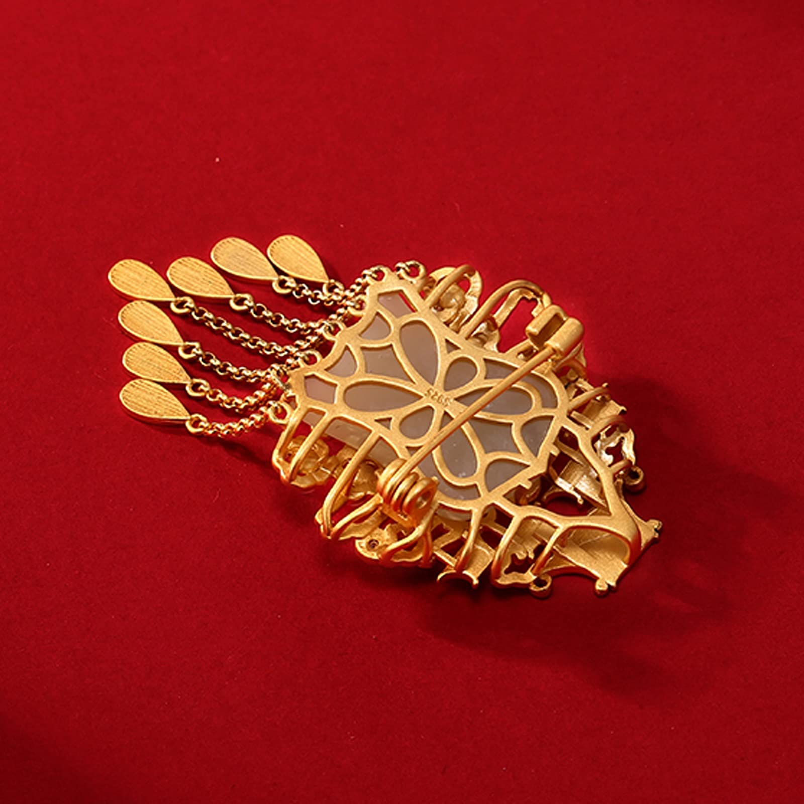 Brosche Frauen Klassische Brosche Hetian Yu Elegante Damen Corsage Accessoires Cheongsam Hanfu Mantel Mantel Pin geliebten Menschen Broschen & Anstecknadeln