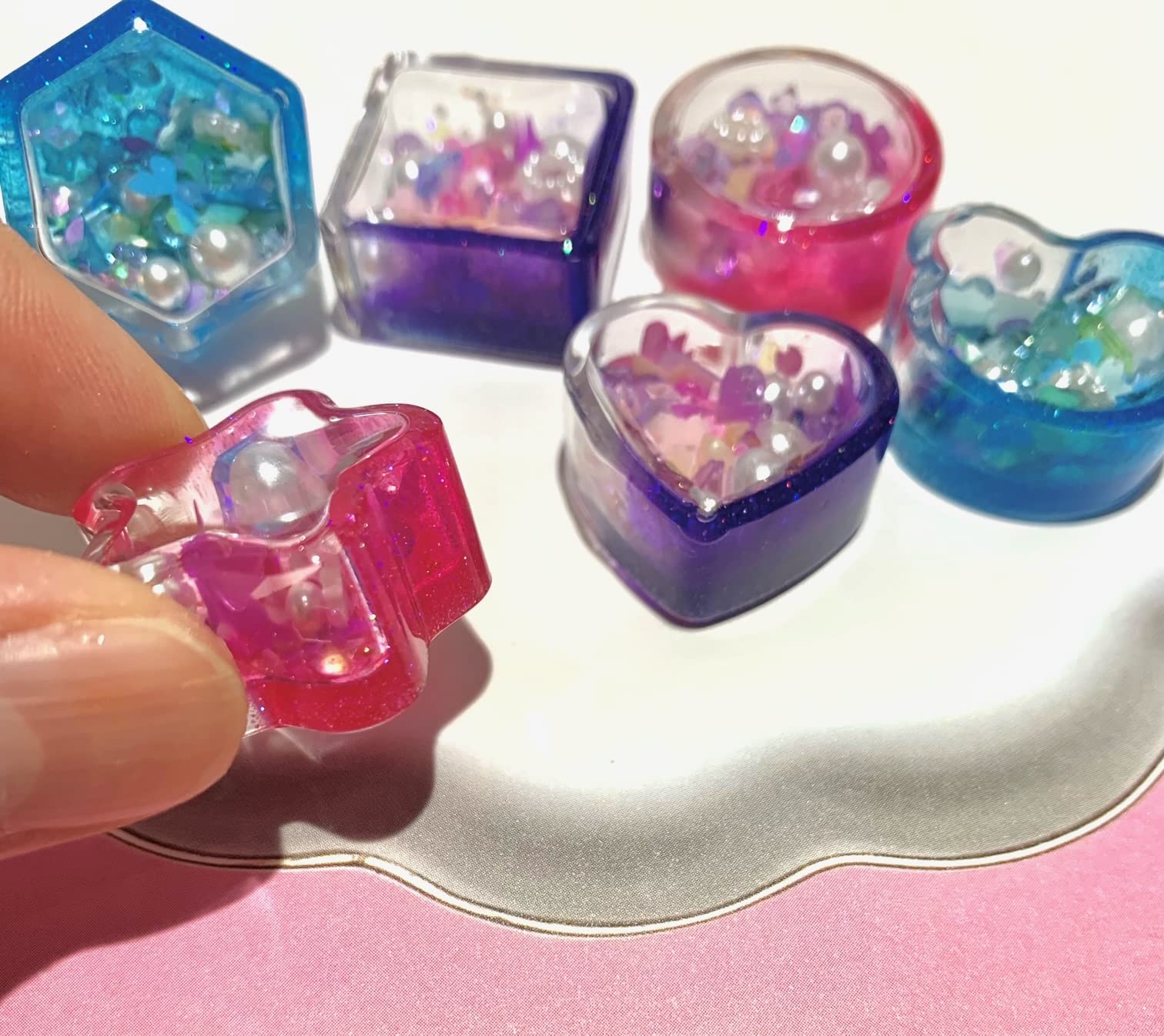 Amazon.co.jp: ミニサイズ レジン ダブルハート ダブルシェイカー