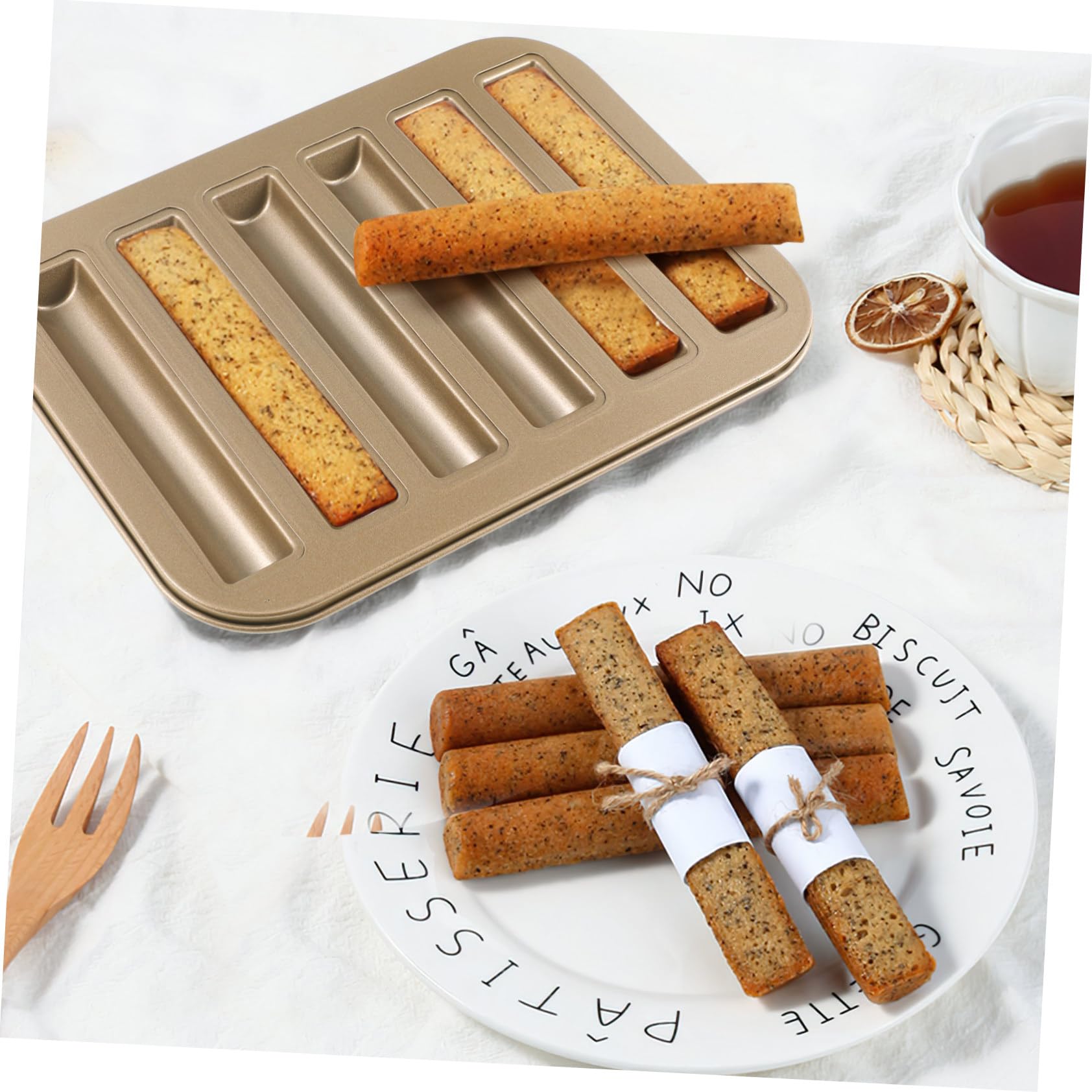 Ipetboom 3 Pièces Moule à Gâteau Pratique pour Pâtisserie DIY Moule à Adhésif pour Gâteaux Pâtisseries et Biscuits à Cavités Or