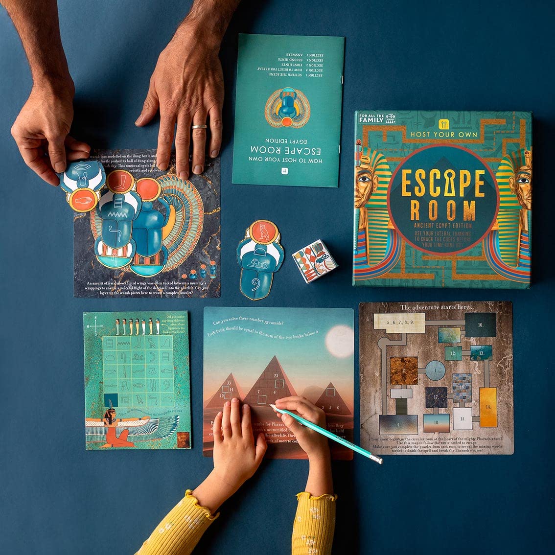 Gioco Di Carte Escape: Il Segreto Di Holborn Hall | Moses. Per Famiglie E Principianti 2-5 Giocatori 12+