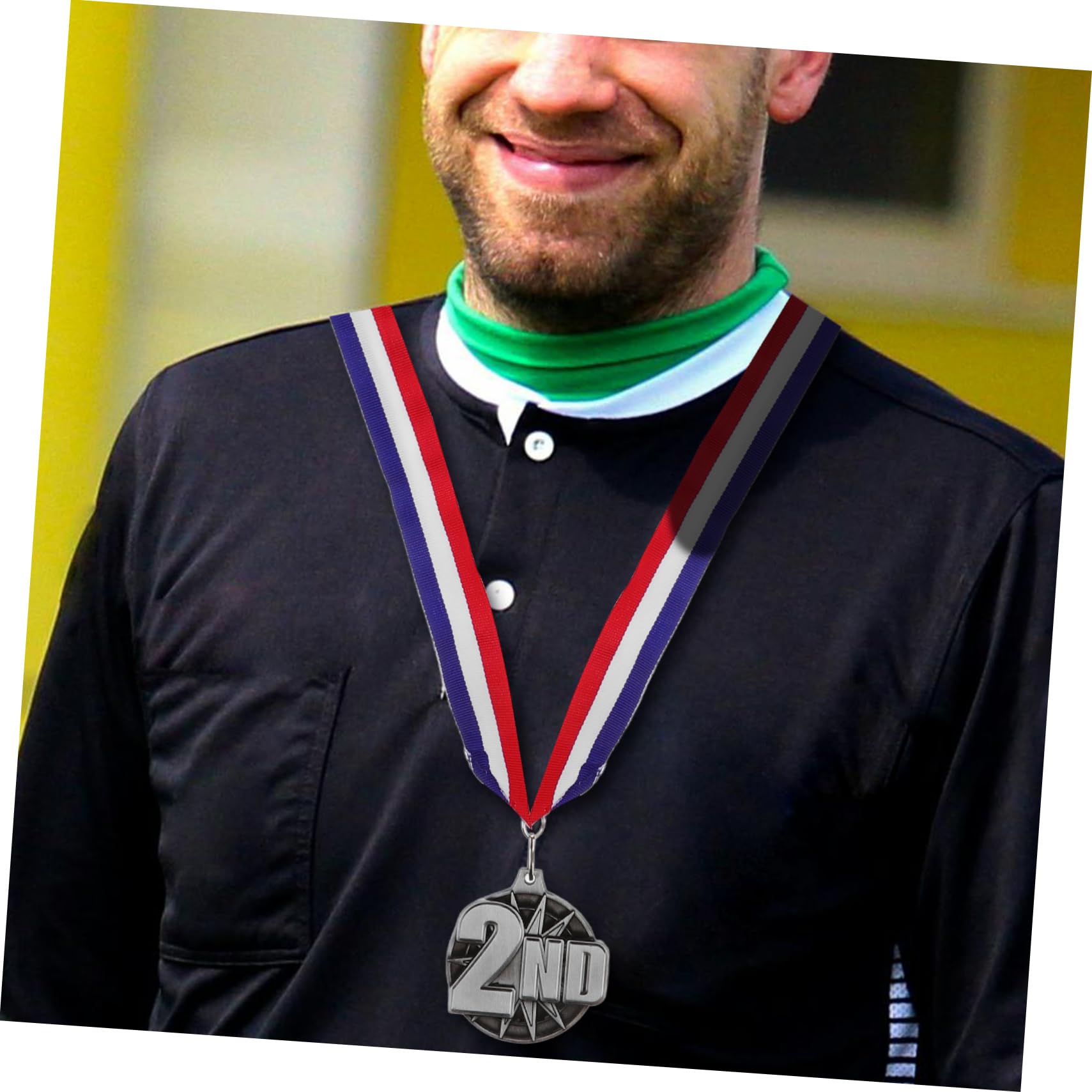 Sosoport 12stücke Medaillen Mit Band Ausgezeichnete Sportmedaillen Für Schülerwettbewerbe Auszeichnungen Und Ehrungen Glänzende Metallmedaillen Für Sieger Und Teilnehmer