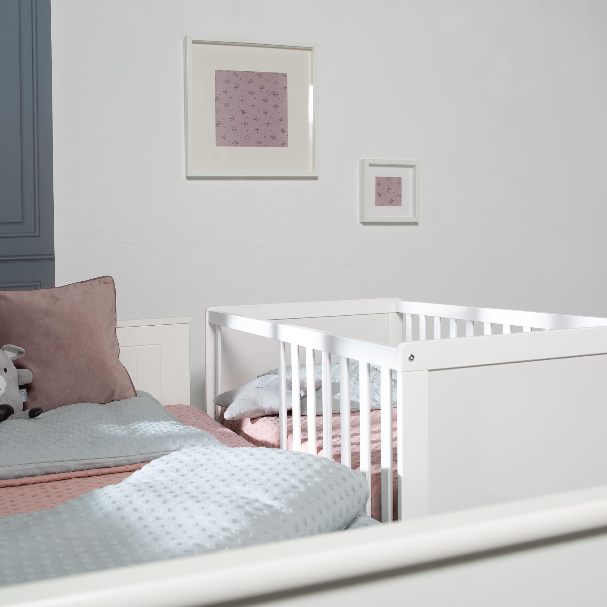 roba Lettino Co-sleeping 2 in 1, 60 x 120 cm, Rete a Doghe + Inserto, Trasformabile in Lettino Indipendente, Regolabile in Altezza, 5 Barre Rimovibili, Legno Laccato Bianco