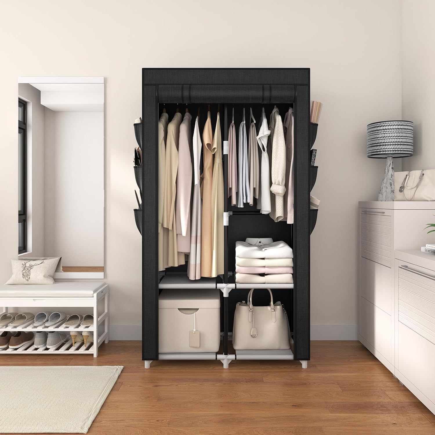 Armoire portable en tissu Vêtements suspendus 4 étagères 2 tringles 6 poches Stable Facile à assembler Couvercle Chambre à coucher Noire