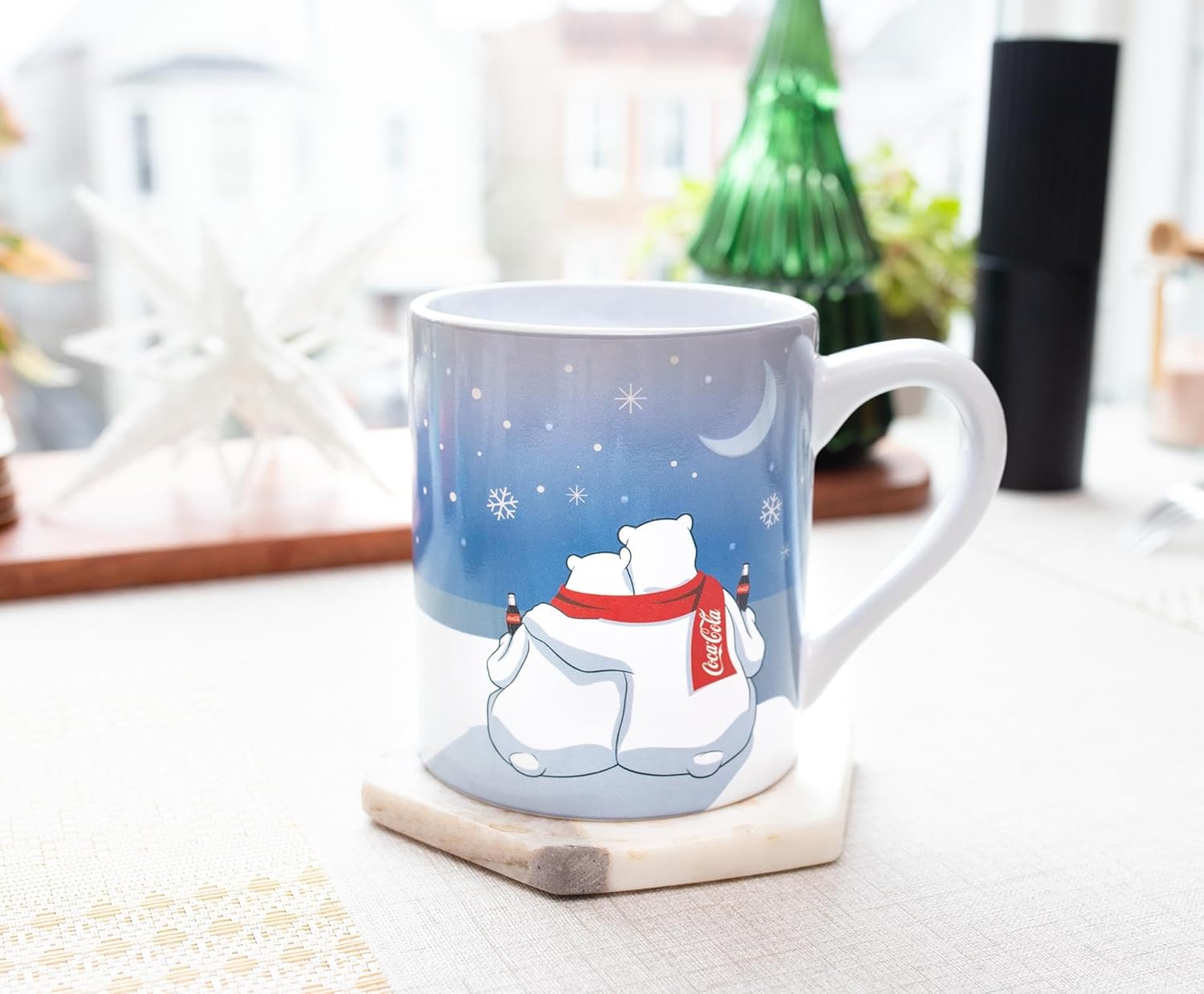 Silver Buffalo Coca-Cola Holiday Polar Bears Heat-Reveal Ceramic Mug | Coffee Cup For Tea, Espresso, Cocoa | Holds 14 Ounces