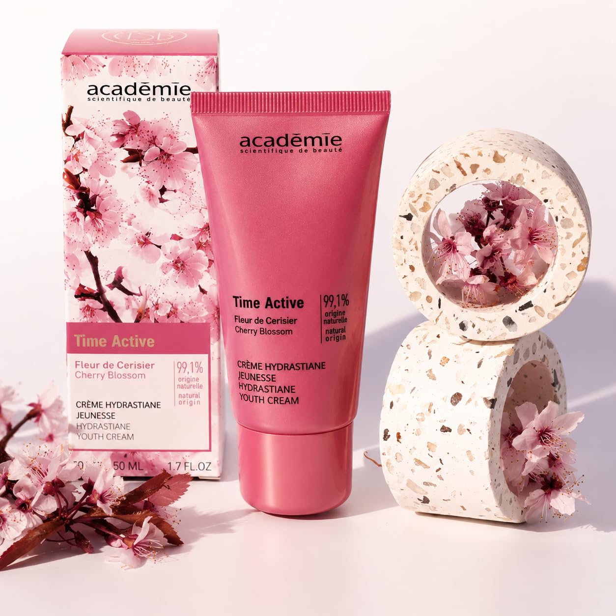 Crème Hydrastiane Jeunesse 50 ml - Soin Hydratant Anti-Âge Académie | Crème visage hydratante anti-âge, hydrate durablement, lisse les rides, raffermit et illumine le teint.
