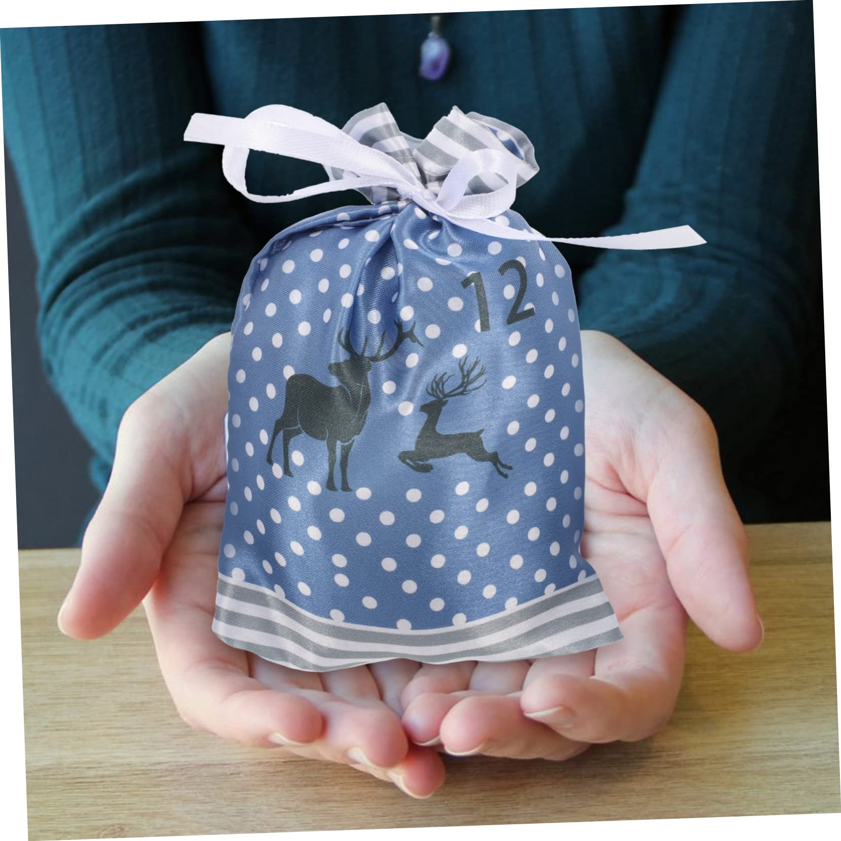 TOPBATHY 4 Juegos de Calendarios de Adviento Navideños Bolsas con Cordón para Dulces Decoración de Pared Única para Navidad Unidades X 4
