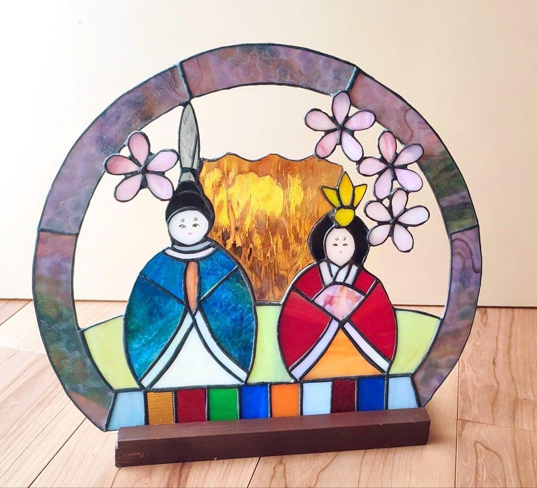 豪華ひな人形 ハンドメイドステンドグラスパネル 23x28cm 桃の節句 雛祭り 豪華ひな人形 ハンドメイドステンドグラスパネル 23x28cm 桃の節句 雛