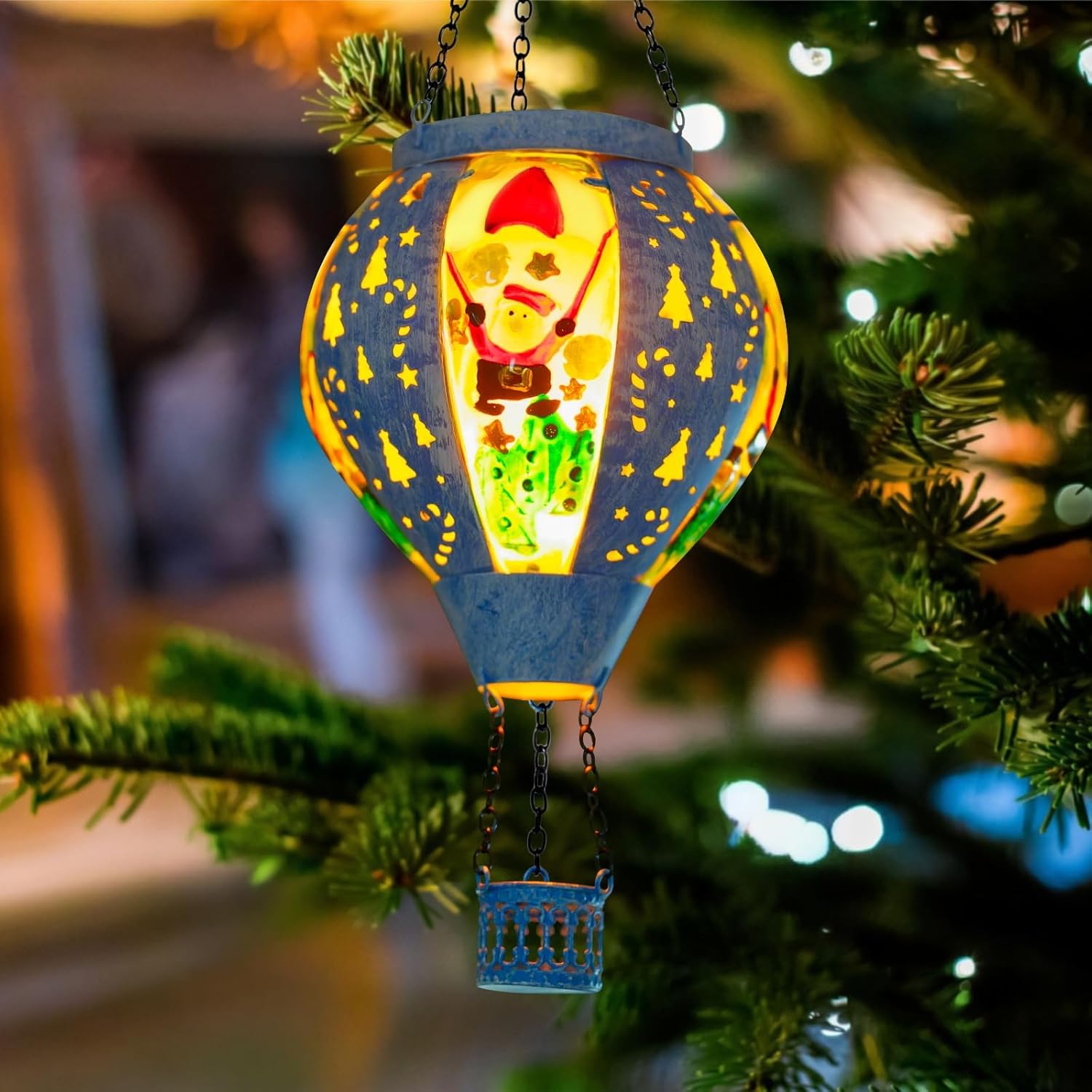 Christmas Hot Air Balloon Solar Lantern with Flame, Santa Claus Christmas Outdoor Solar Lanterns Waterproof for Yard Patio Porch Garden, Christmas Decorations Gifts for Kids Women Adults