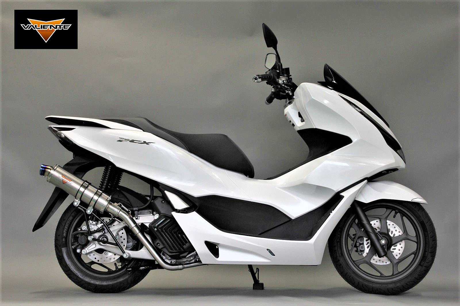 赤髪 様PCX125 2BJ-JK05 8BJ-JK05 22Racing Ti Amazon | PCX125 マフラー 2BJ-JK05 8BJ-JK05 2021年～ スパルタ
