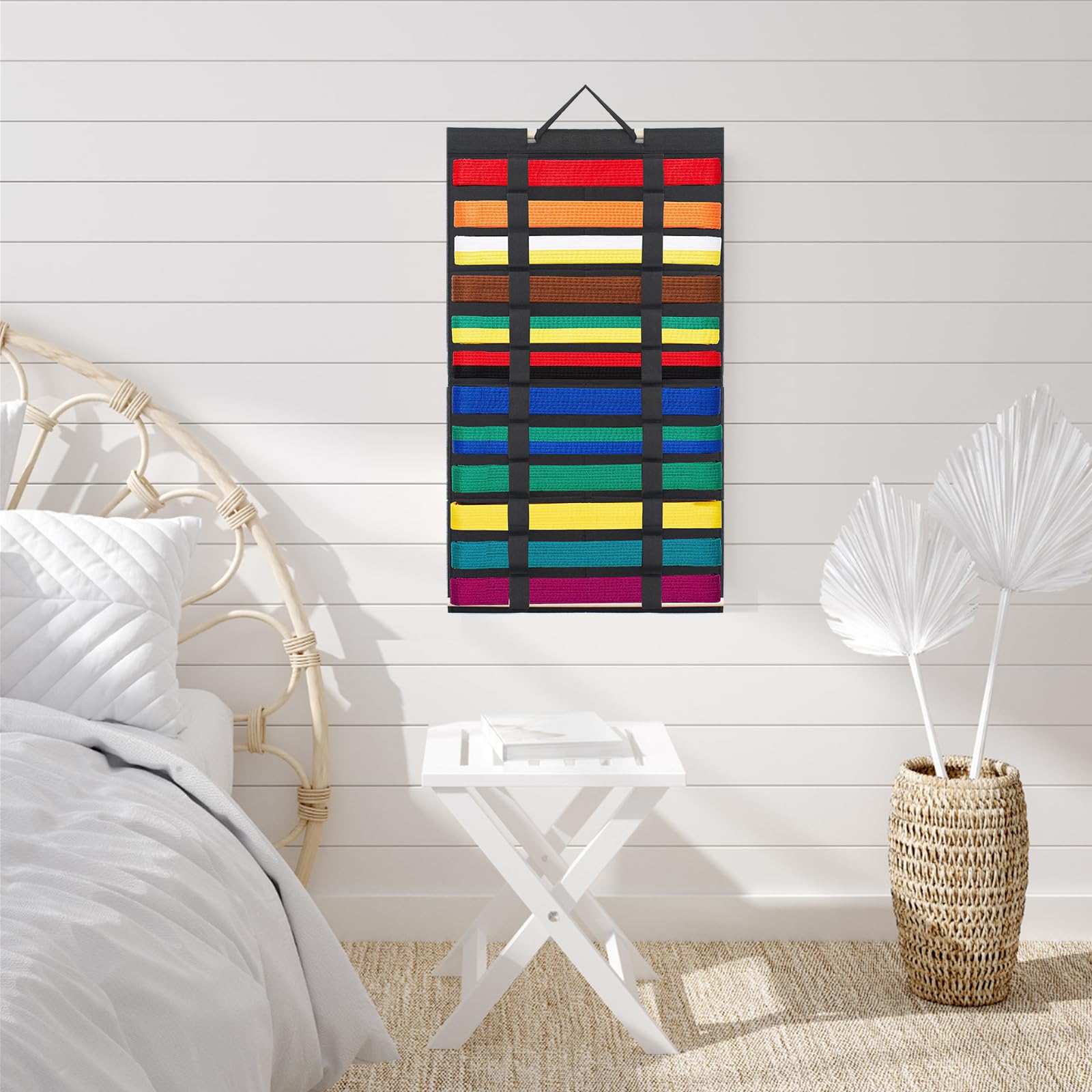 Espositore per Cintura da Karate da Appendere Contiene 12 Cinture da Karate 61,5x34,5 cm Organizer per Cinture per Arti Marziali Espositore per Cinture Taekwondo per Bambini e Adulti