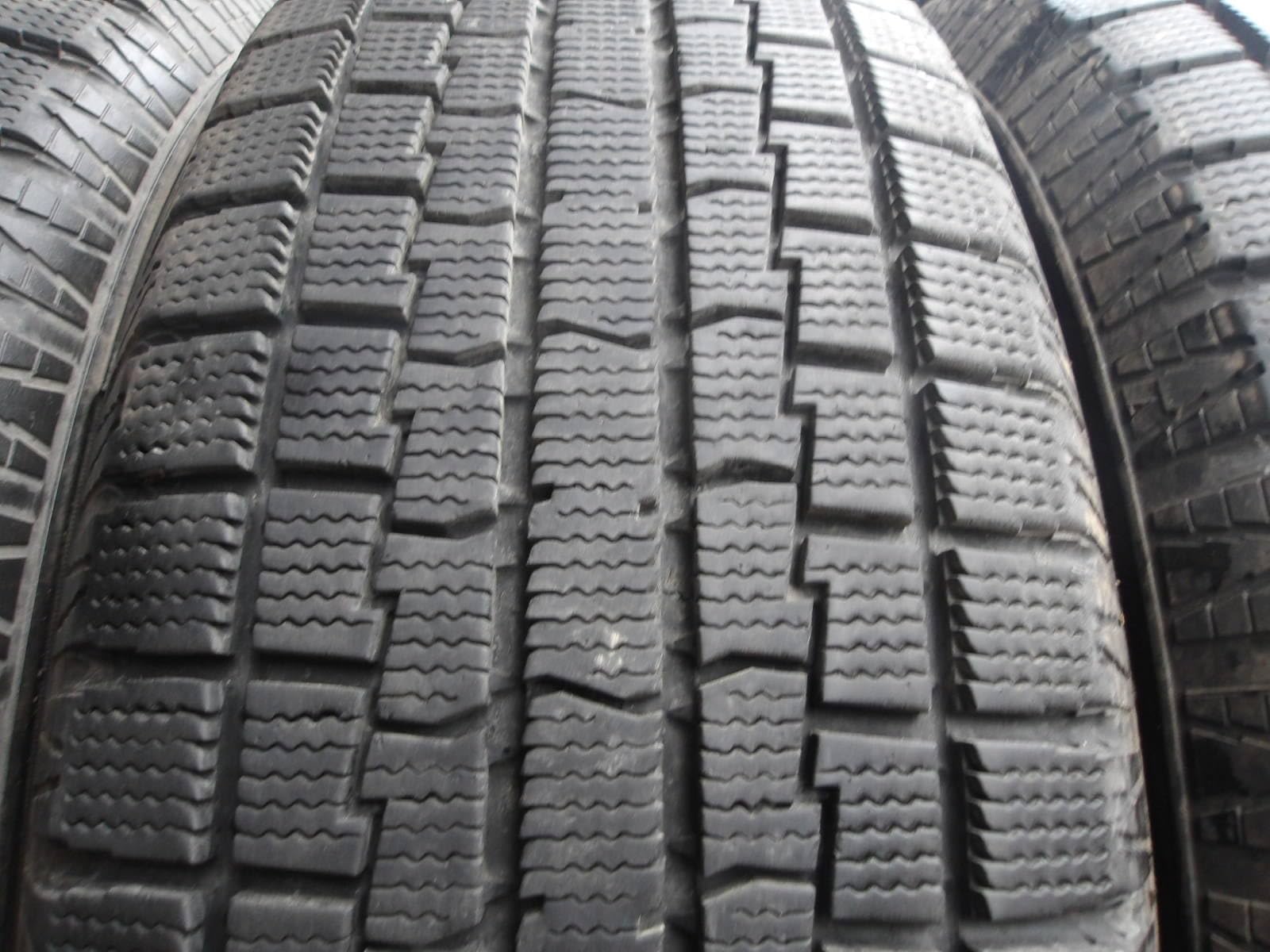 Amazon.co.jp: L176-9 205/60R16 冬4本セット スタッドレス 205/60-16  