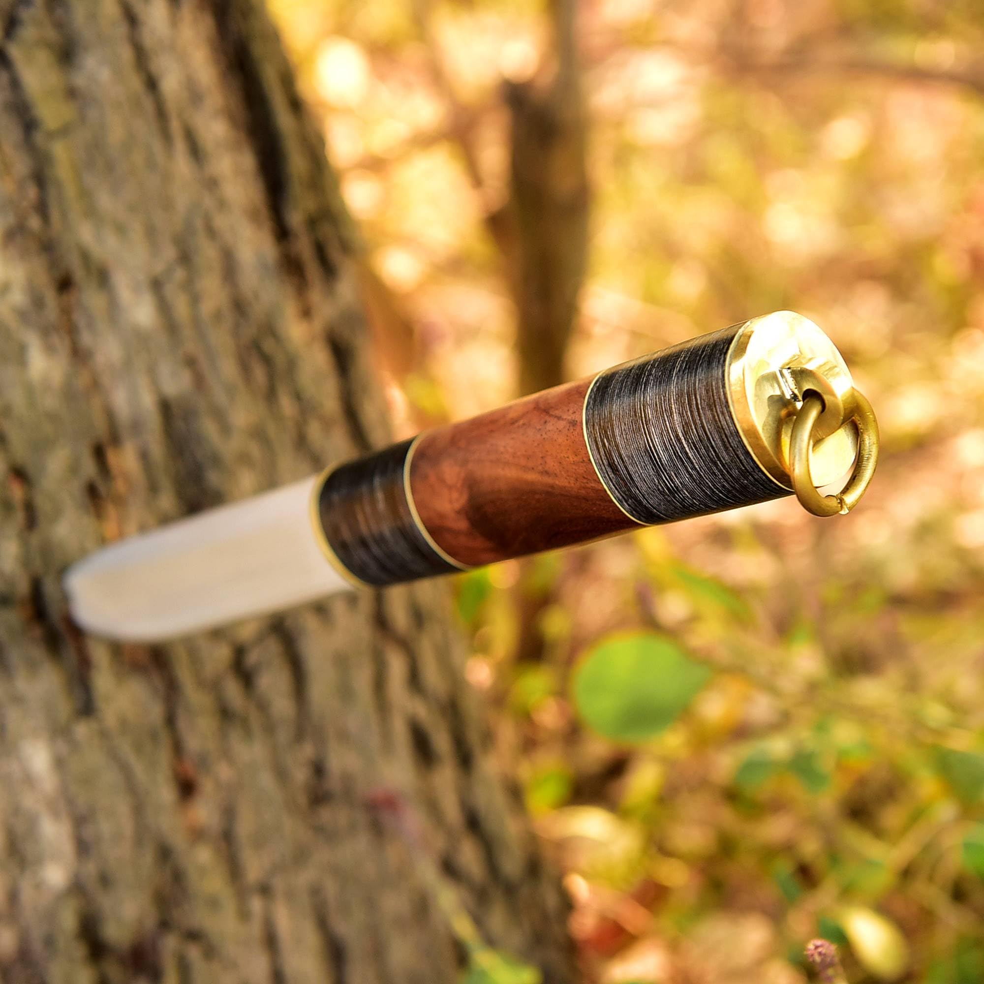 Cuchillo de trabajo medieval celtas vikingos con acabado de latón MAQ1827