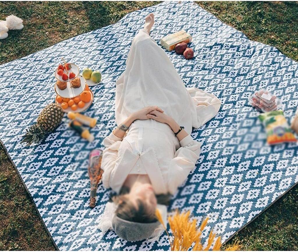 Oversized Picnic Blanket Extra Large Picnic Mat Outdoor Beach Blanket 78.8*in*78.8in Waterproof Folding Picnic Blanket Suitable for Parks,Beaches Park Beach Trip