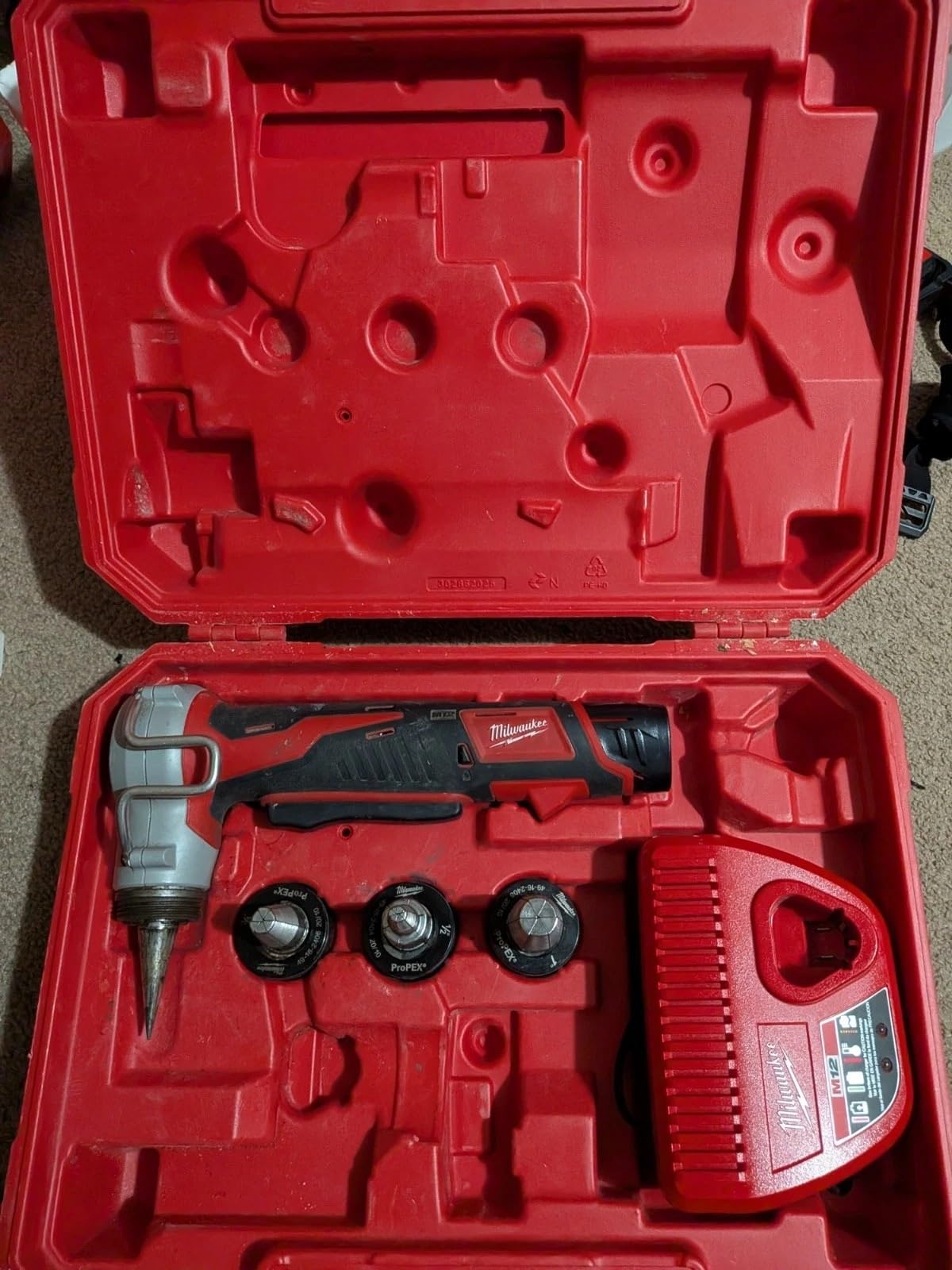 Milwaukee 2432-22XC M12 Propex Expansion tool Kit W/2 Xc Bat