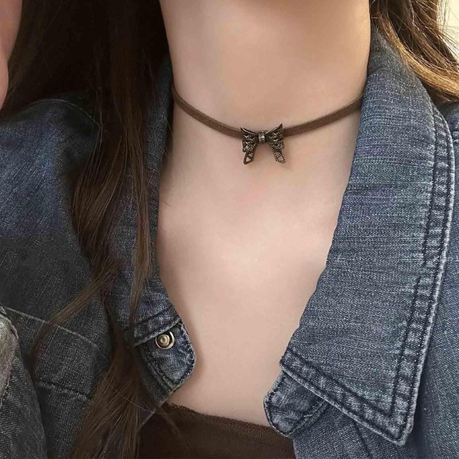 Vintage Brown Velvet Choker Necklace Metal Bow Pendant Necklace Bowknot Choker Necklace Short Brown Leather Necklace Boho Suede Clavicle Necklace Jewelry for Women - Image 2