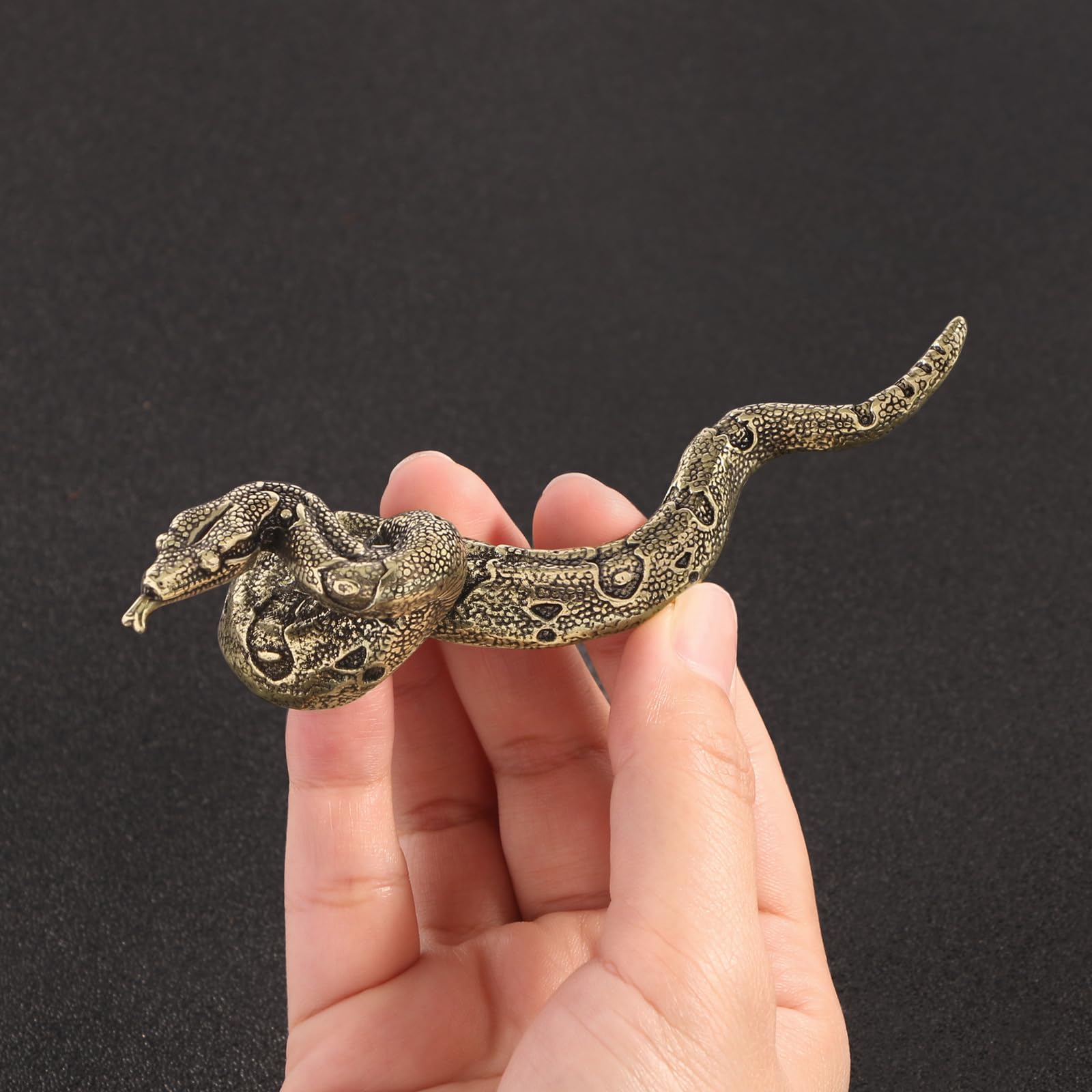 NBKLSWSUI Handmade Brass Creative Copper Statue Sculpture Figurine Copper Small Sculture For Living Room Home Office Desk Bedroom
