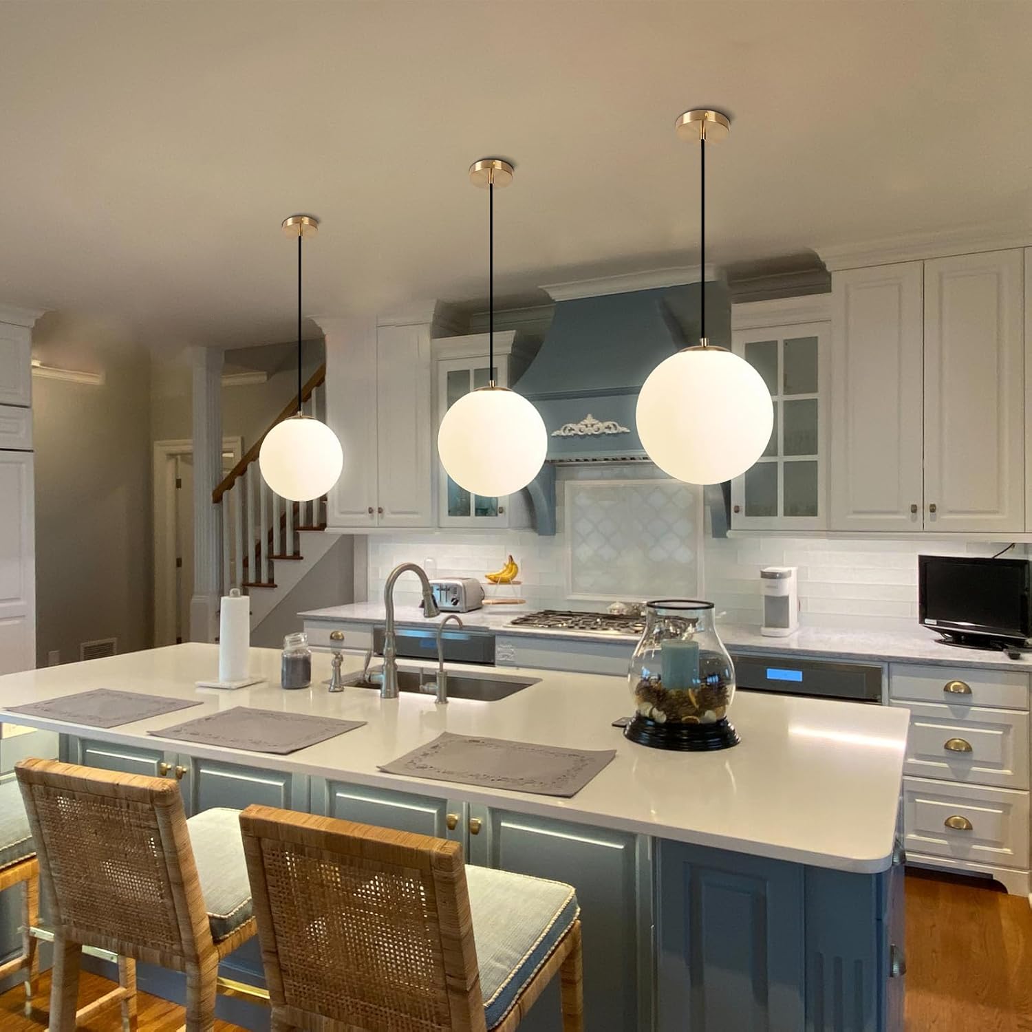 Globe Pendant Light Gold Modern Hanging Light 10 Inch Brass Pendant Lighting Milk Glass Mid Century Light Fixtures for Bedroom Dining Room Living Room Kitchen Island