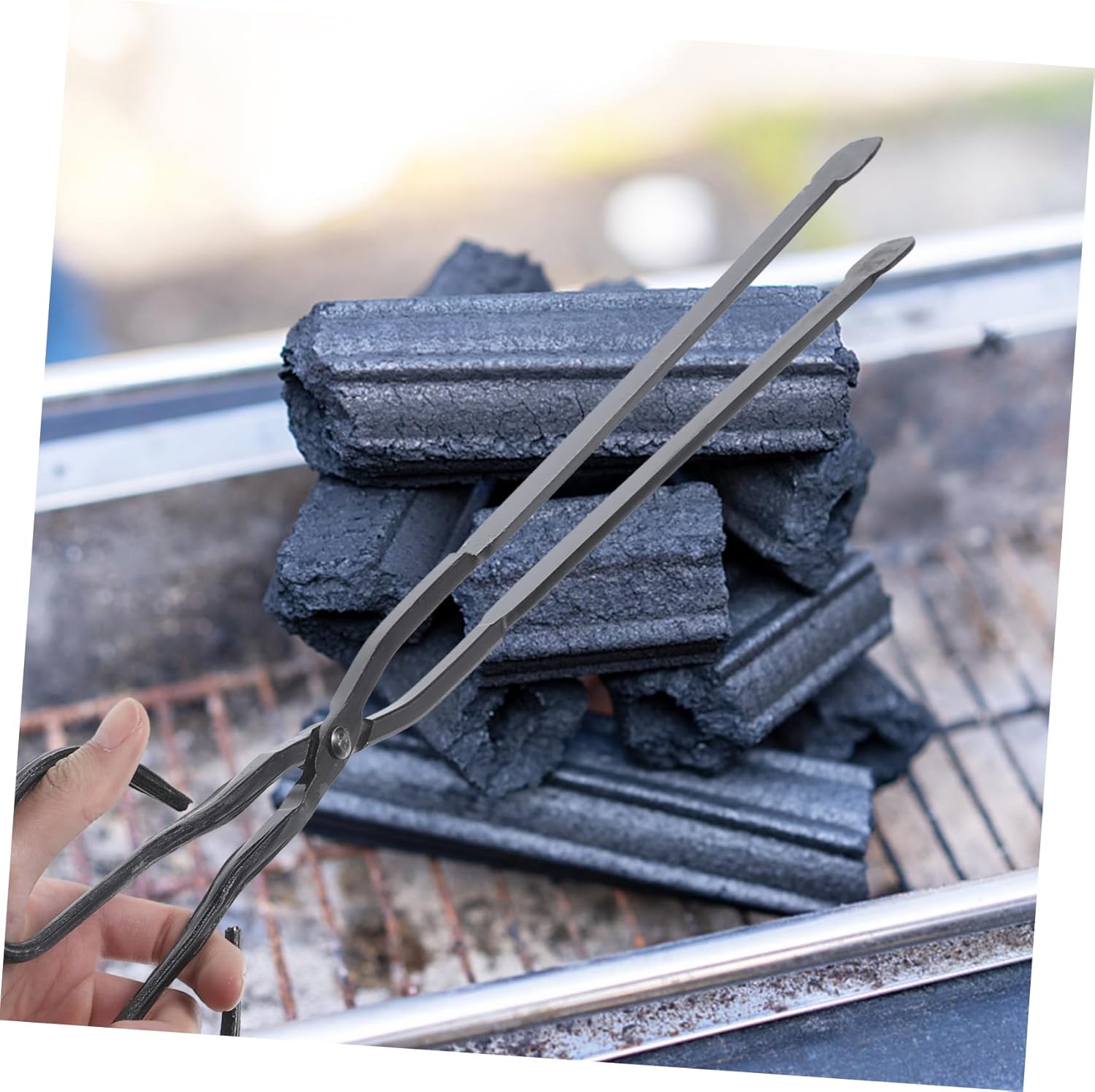 Heavy Duty Firewood Grabber Long Handle Bbq Tong Extended Tong for Outdoor Barbecue Random Style
