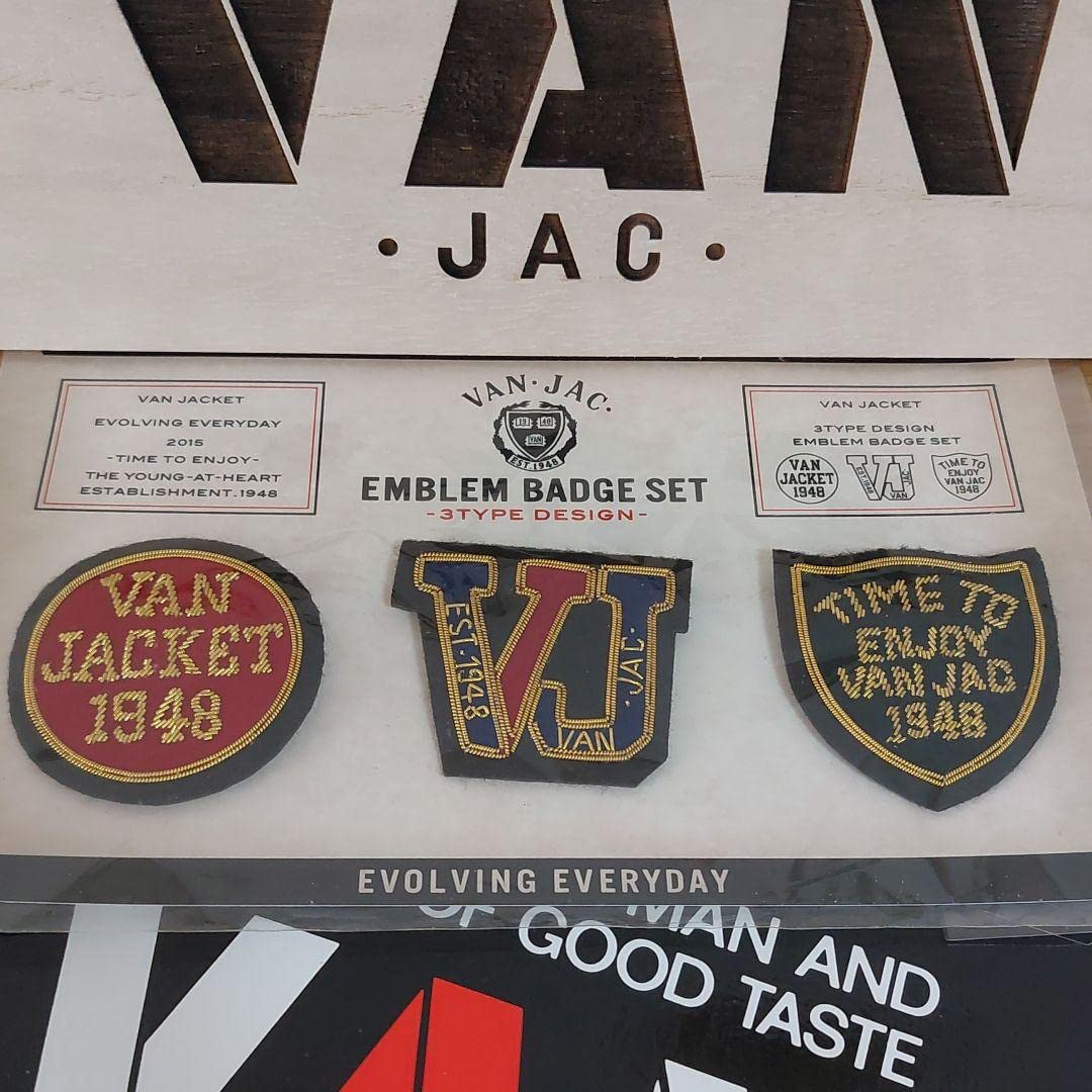 Amazon.co.jp: VAN JAC Vanguet Emblem Badge Set : Toys & Games