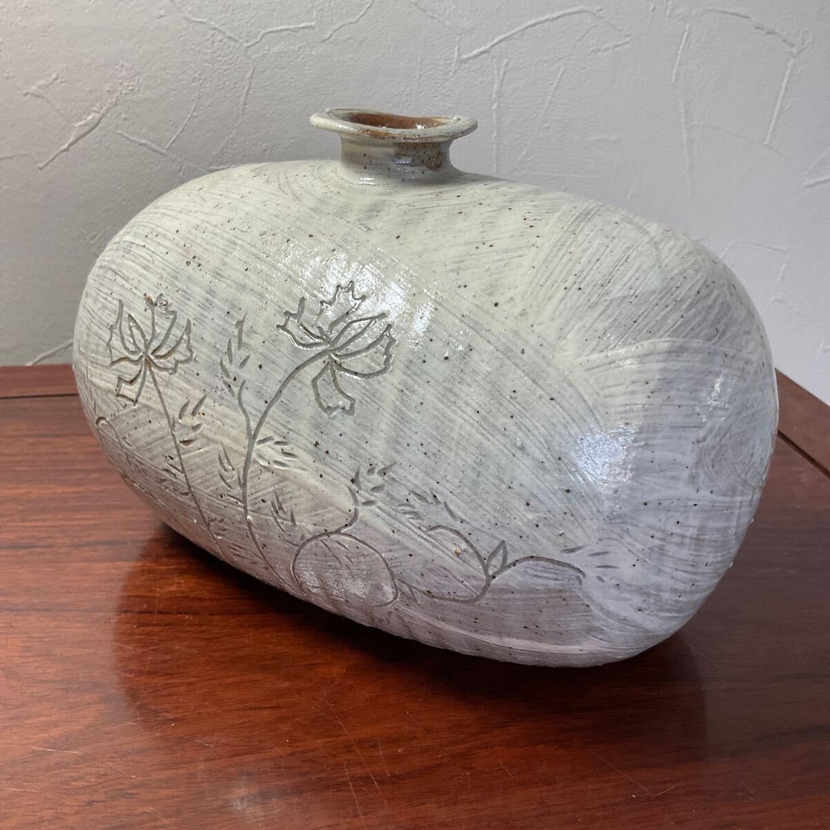 図録/李朝/朝鮮時代の陶磁/粉青(三島).白磁.青花.鉄砂.辰砂/筒