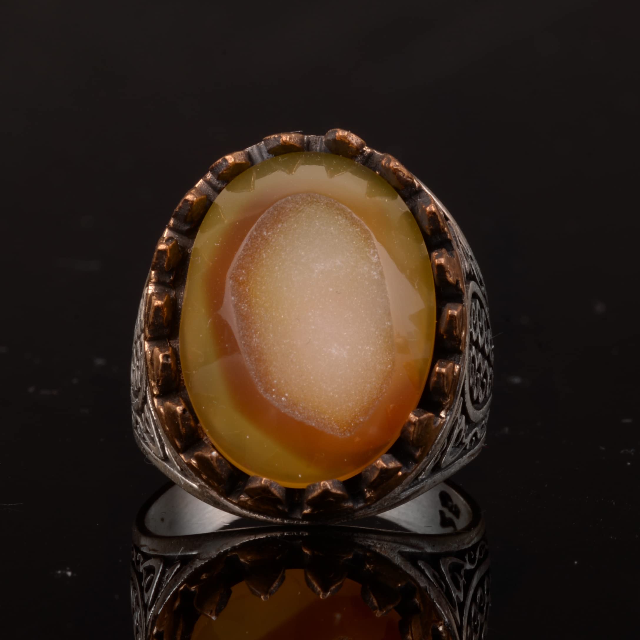 KAMBO Anello da uomo in argento sterling con vero quarzo druso: opzioni di colore giallo vibrante e verde lussureggiante