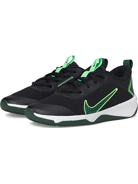 Детские кроссовки Nike Kids Omni Multi-Court (Big Kid) для бега