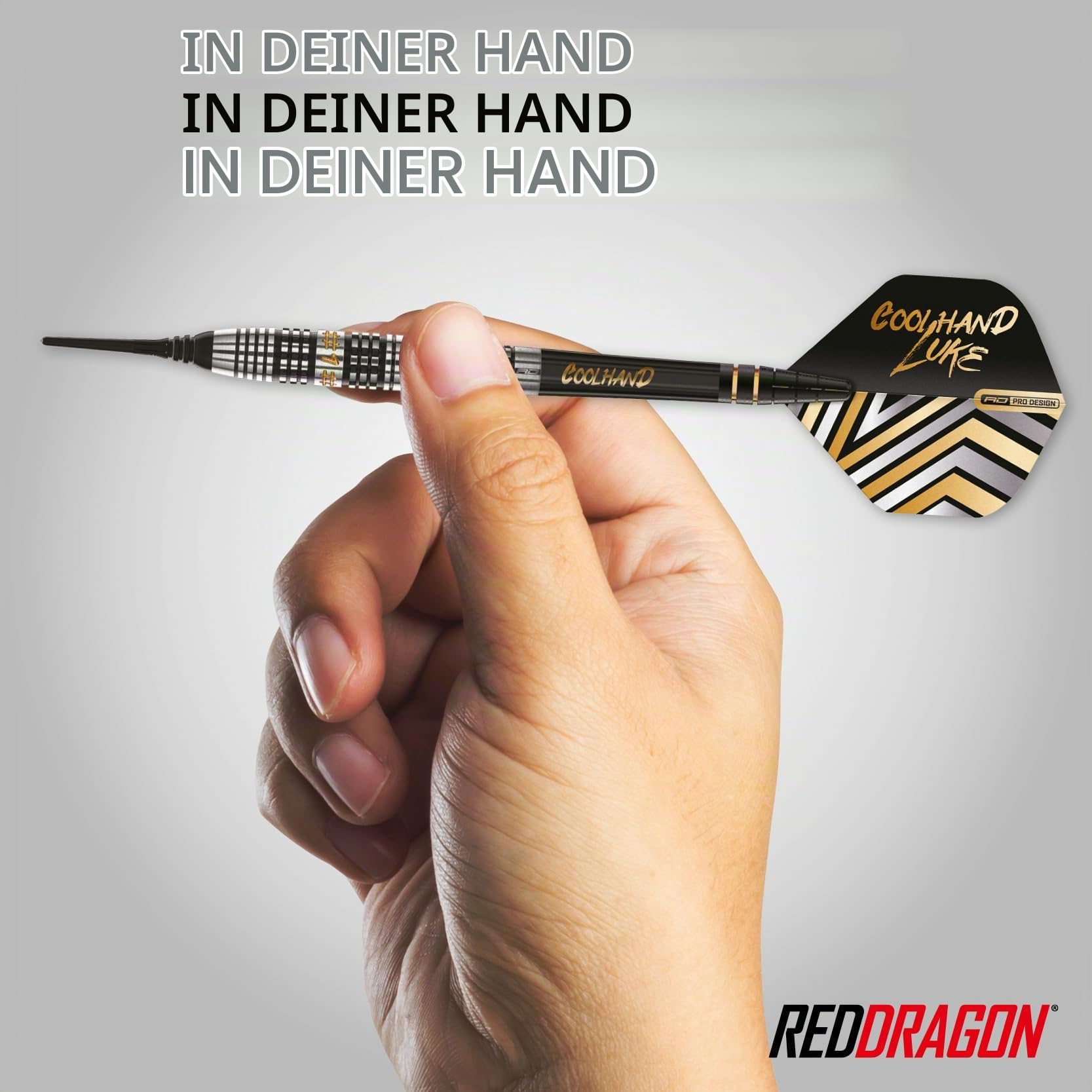 RED DRAGON Darts – Professioneller Spieler - Luke Humphries Coolhand Prestige - 90% Wolfram - 18g Fass / 20g Volles Gewicht Weiche Spitze Dart-Set mit Dart Flüge und Dartschäfte
