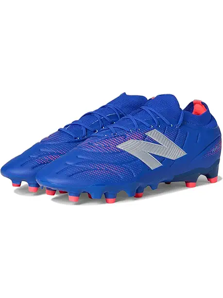 Unisex кроссовки New Balance Tekela Team Low Laced FG V5 Soccer Cleats