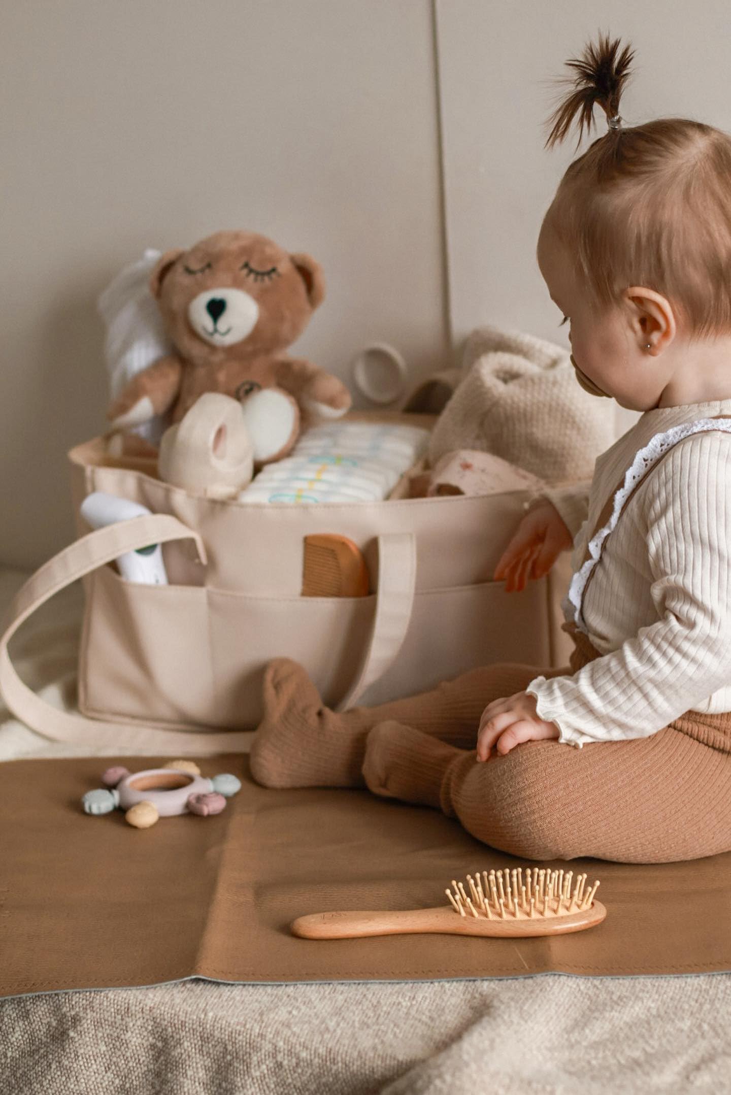 Uniklook Cesta organizadora de pañales para bebé, cesta de almacenamiento, contenedor para pañales y toallitas, de cuero vegano, carrito acolchado de lujo para bebés niñas y niños, cesta de guardería