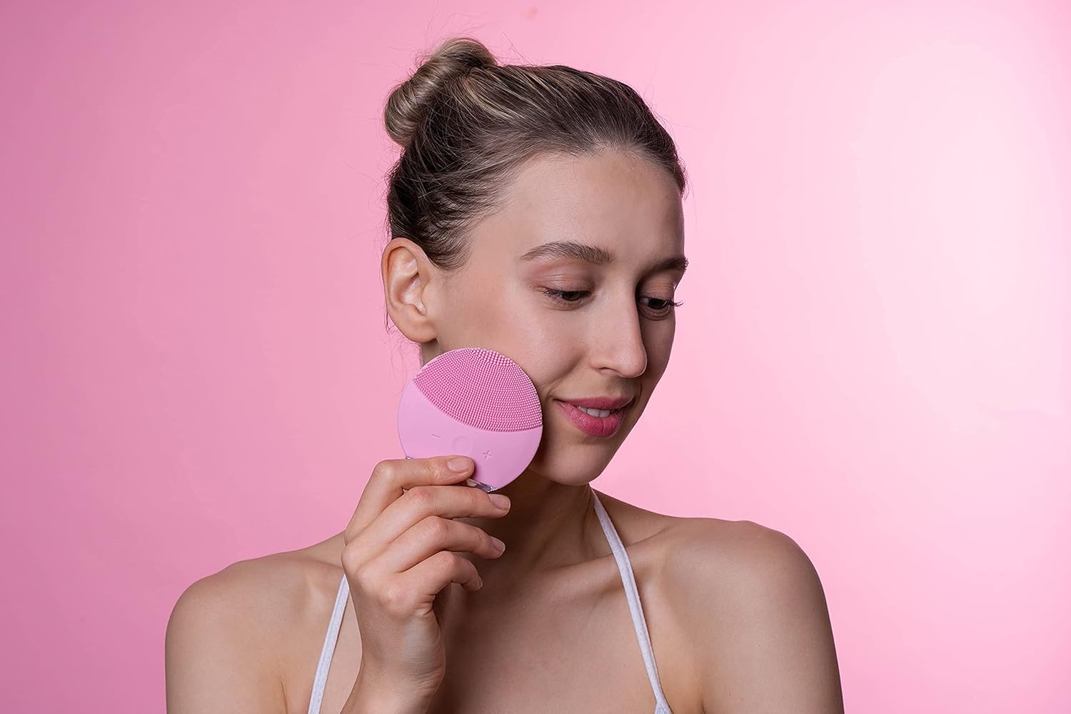 Sonic Facial Cleansing Brush - Soft Silicone Exfoliating Face Brush - Waterproof Face Brush - Deep Cleaning and Gentle Exfoliation: Beauty